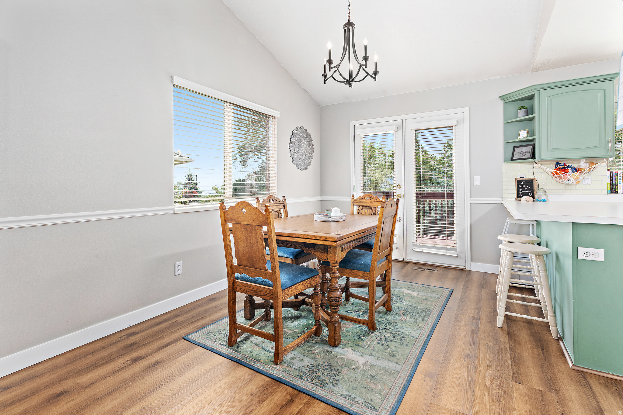 RIDGEVIEW - Residential