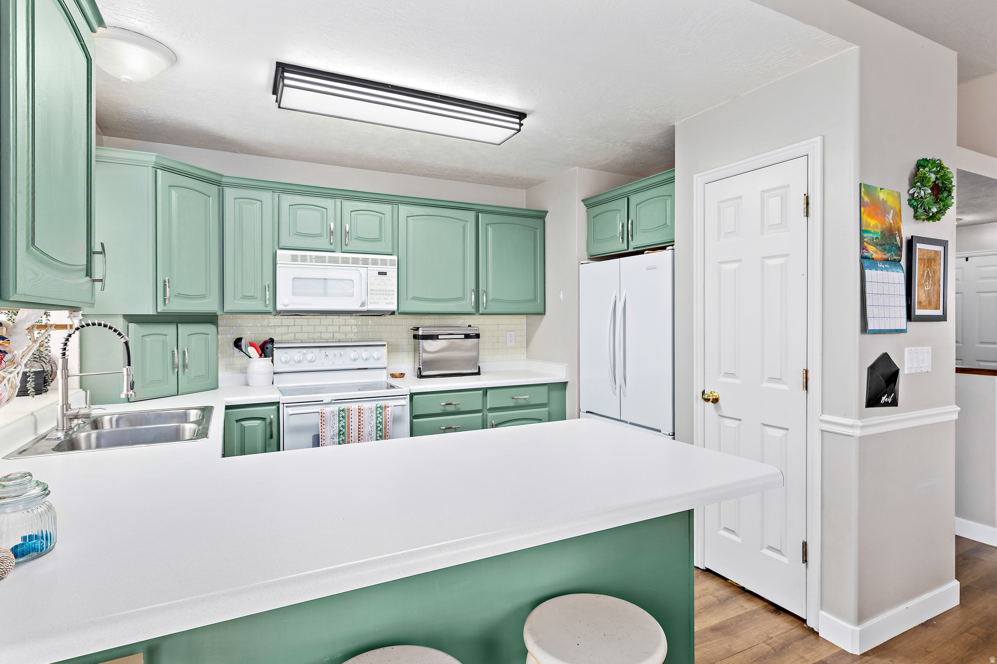 RIDGEVIEW - Residential