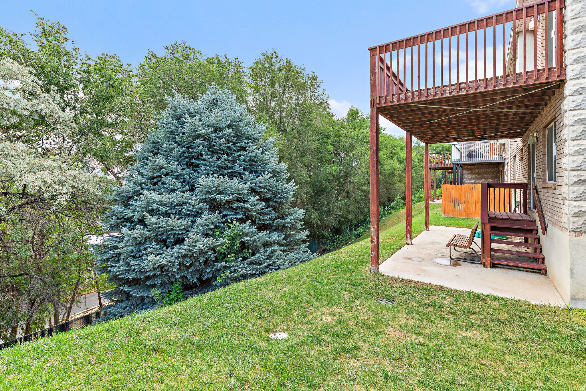 RIDGEVIEW - Residential