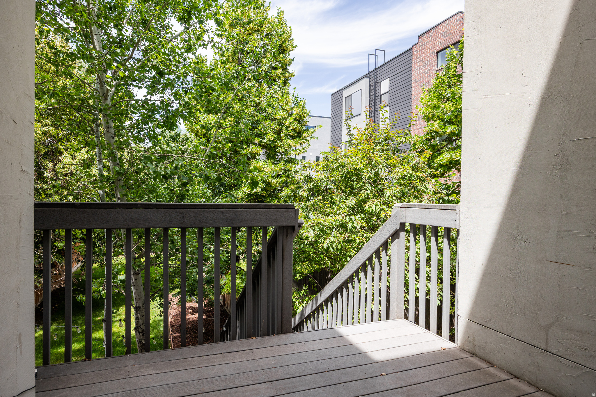 WEST CAPITOL HILL TO - Residential