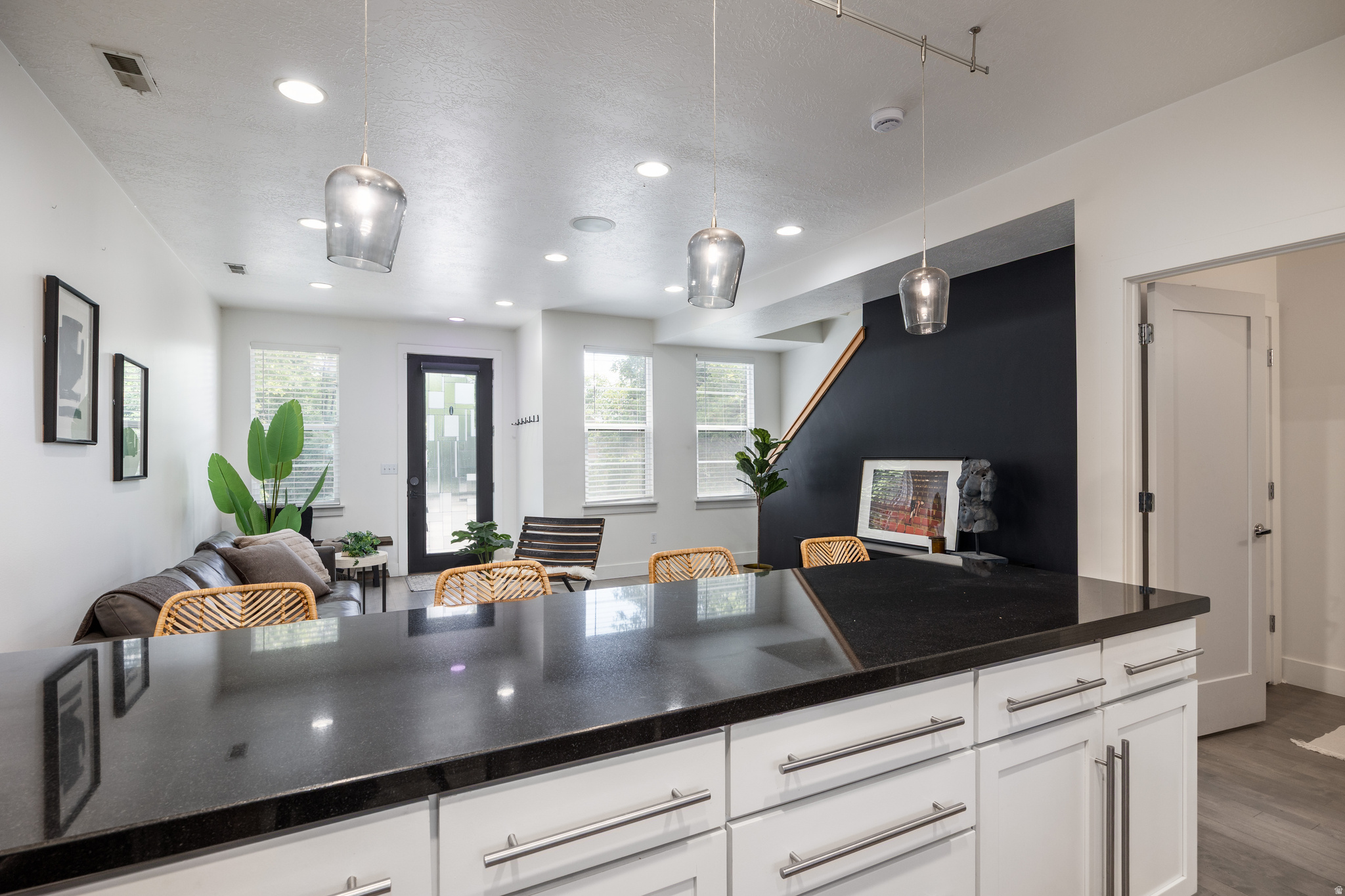 WEST CAPITOL HILL TO - Residential