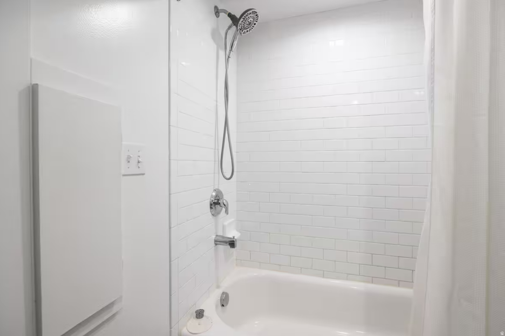 WEST CAPITOL HILL TO - Residential