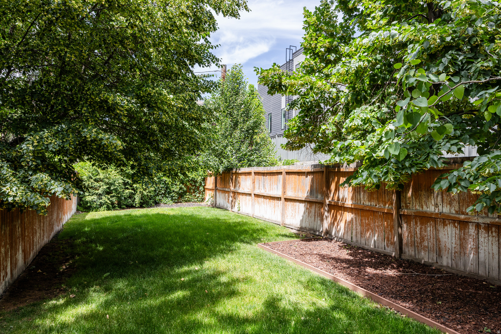 WEST CAPITOL HILL TO - Residential