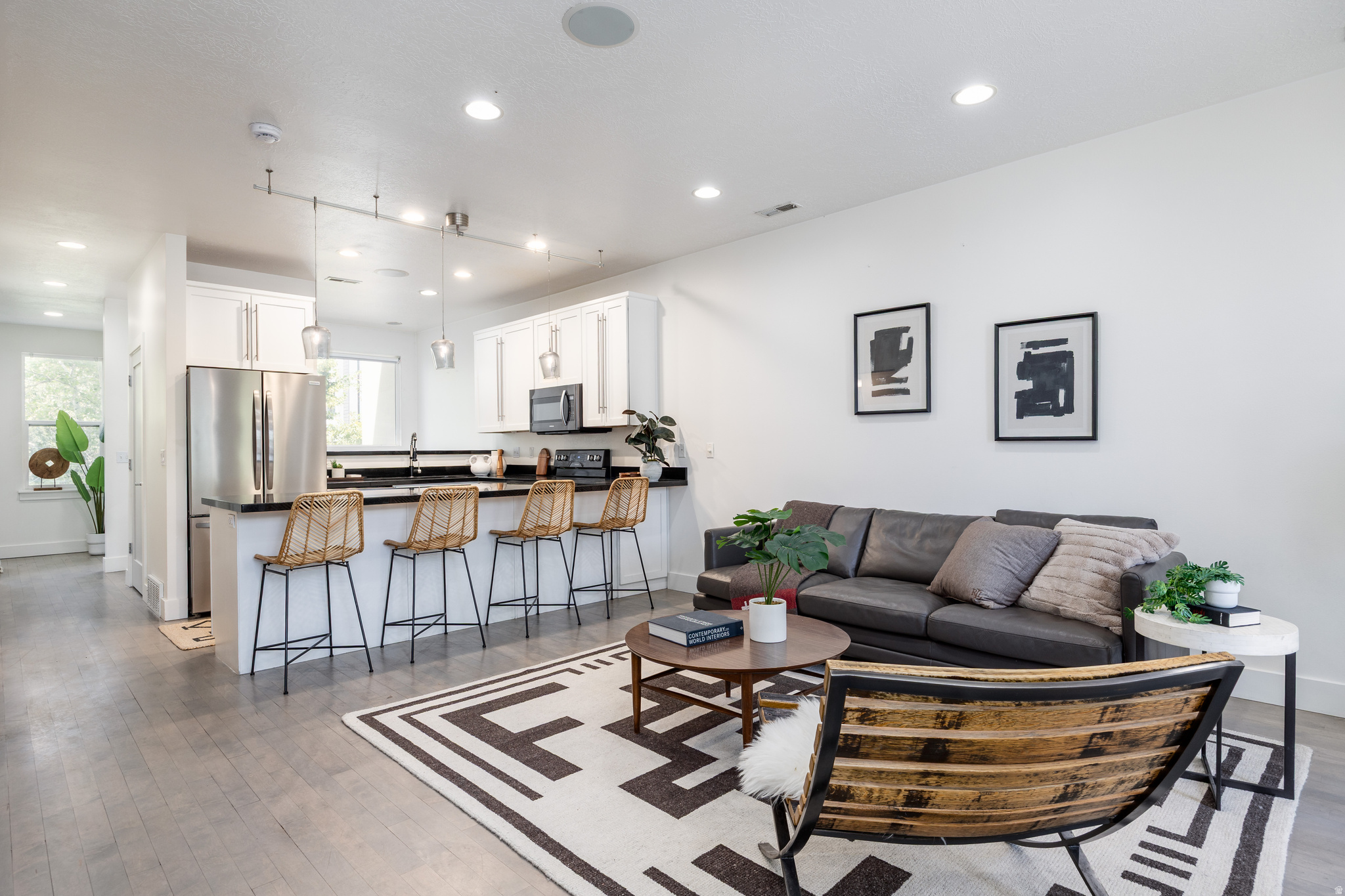 WEST CAPITOL HILL TO - Residential