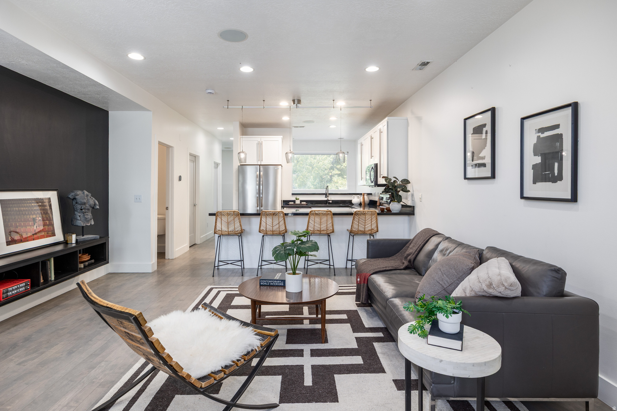 WEST CAPITOL HILL TO - Residential
