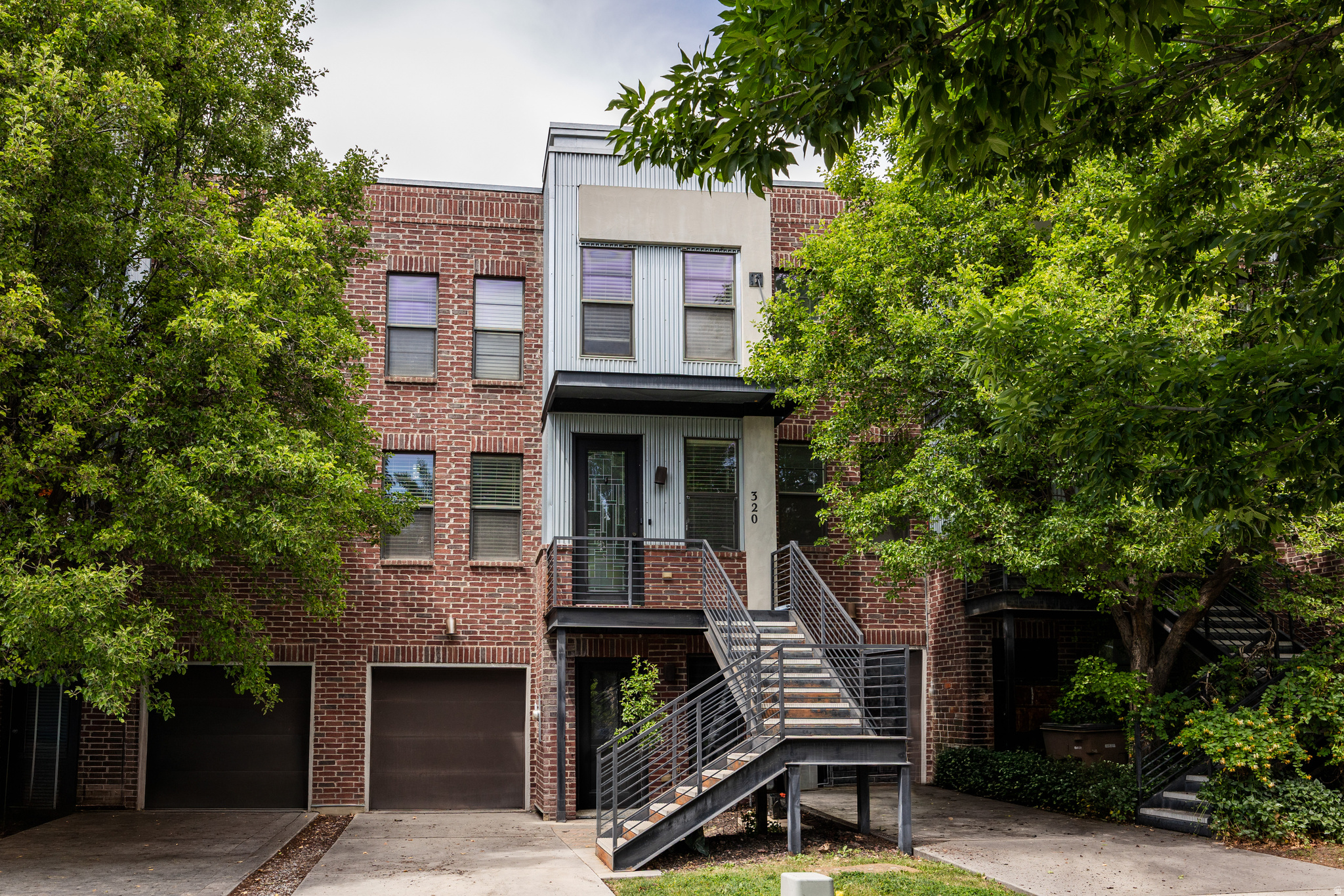 WEST CAPITOL HILL TO - Residential