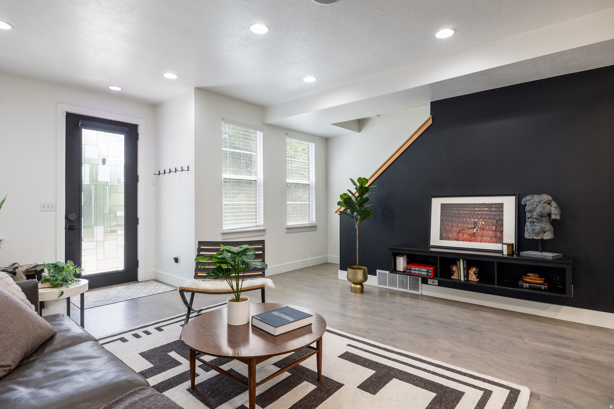 WEST CAPITOL HILL TO - Residential