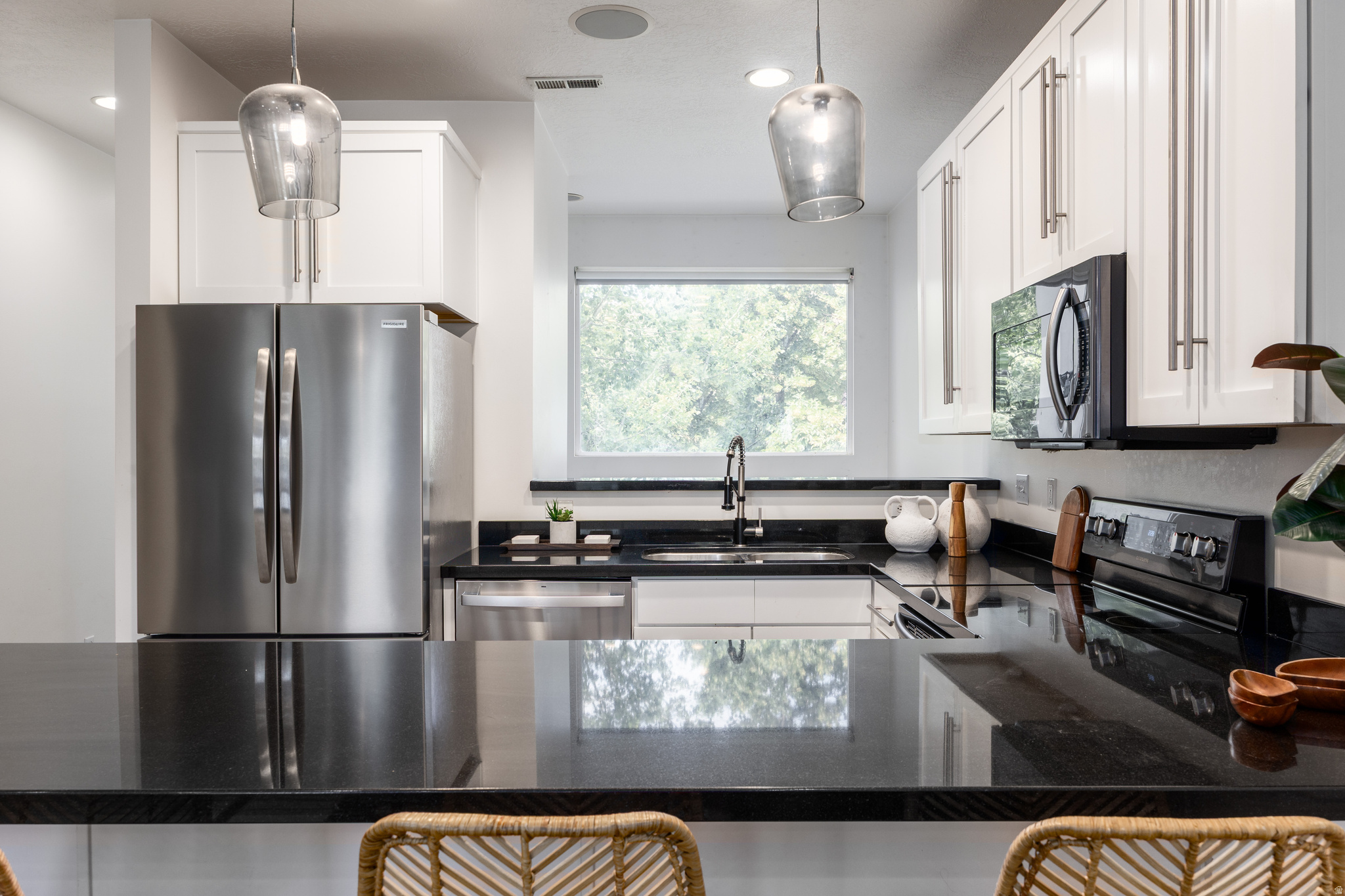 WEST CAPITOL HILL TO - Residential