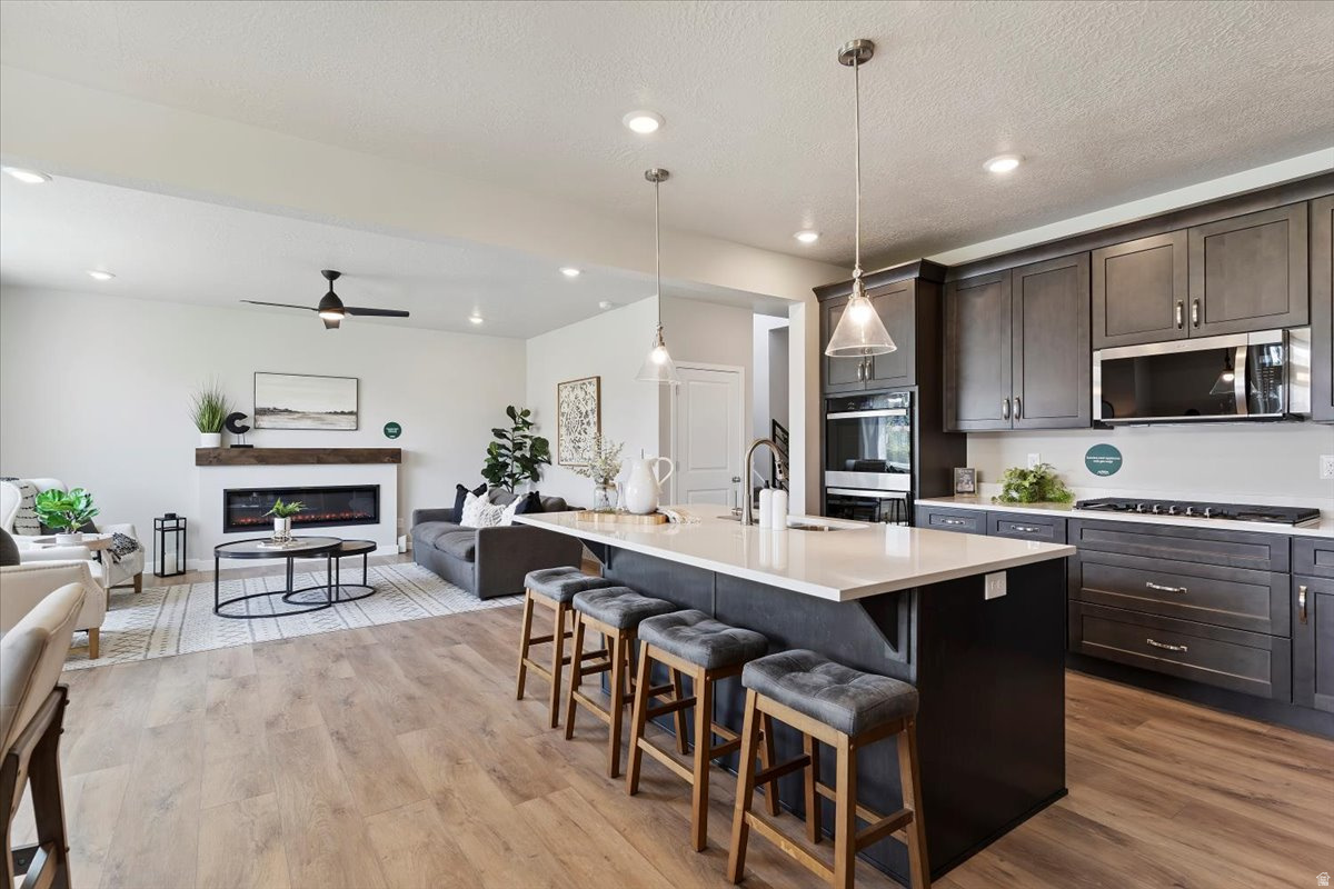 RIVERSIDE ESTATES - Residential