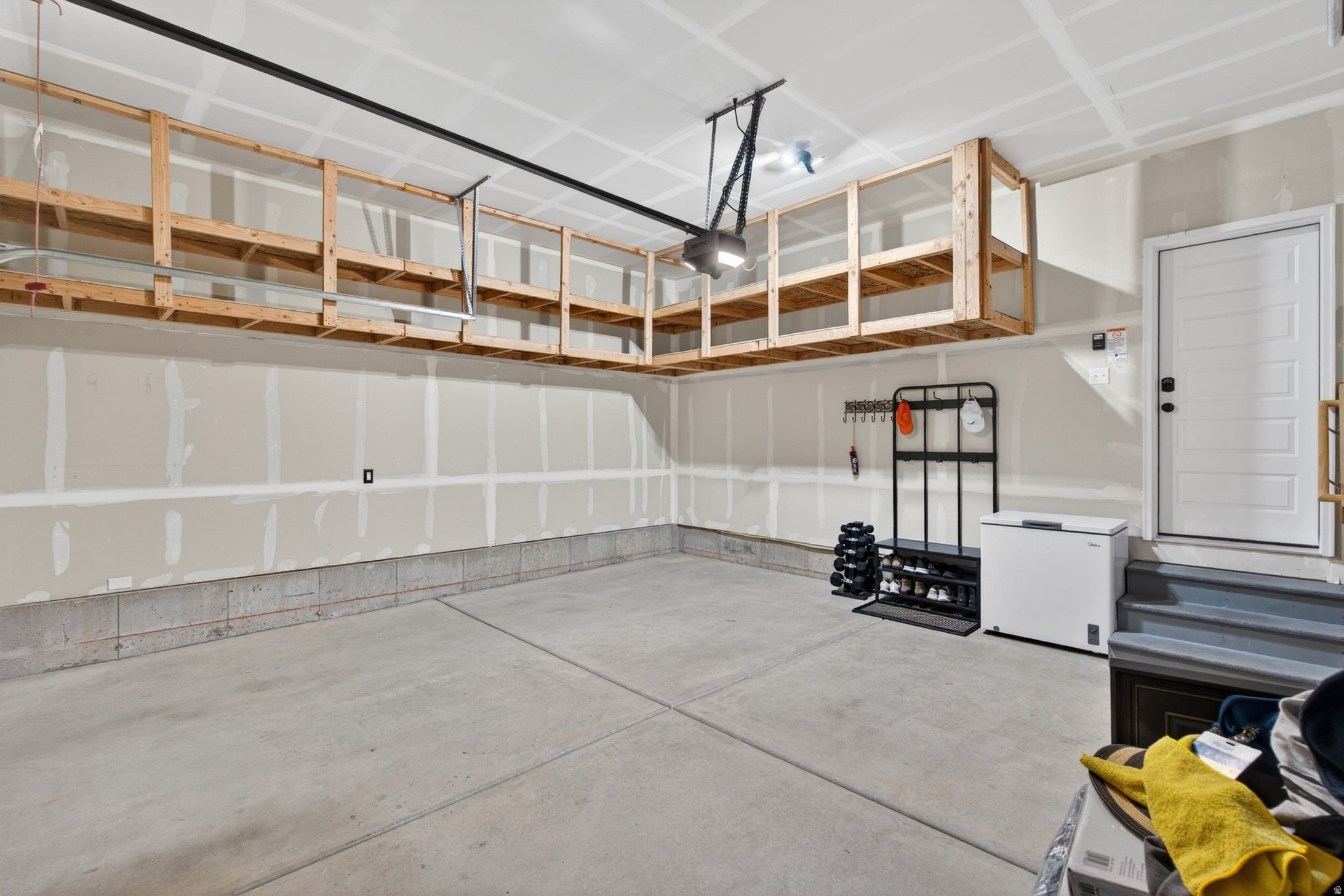 RIDGE - Residential