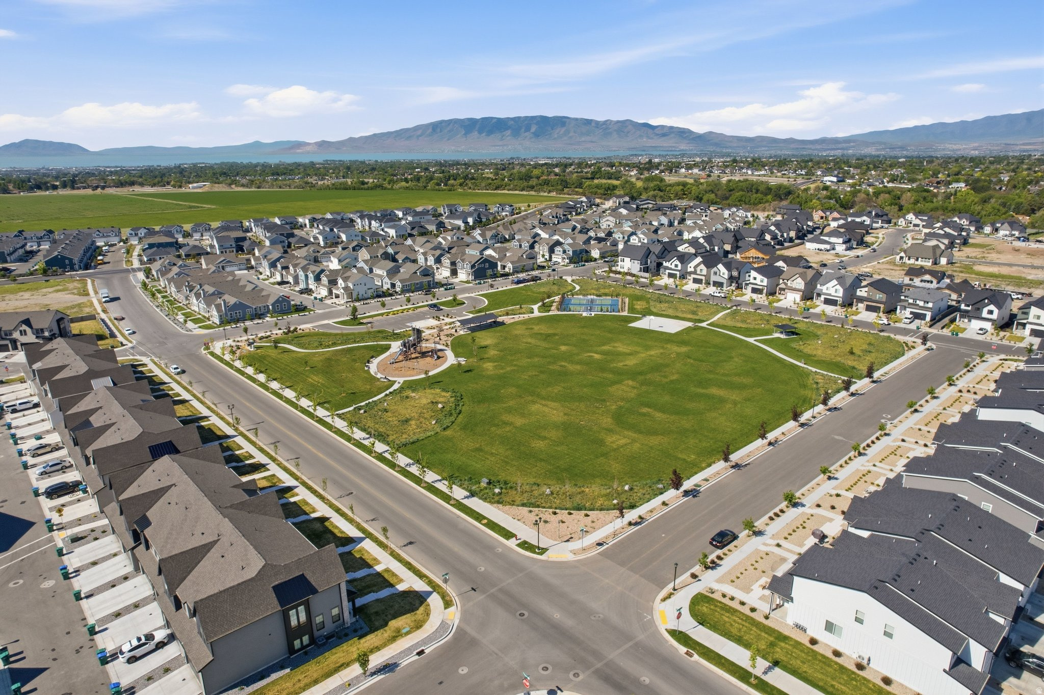 RIDGE - Residential