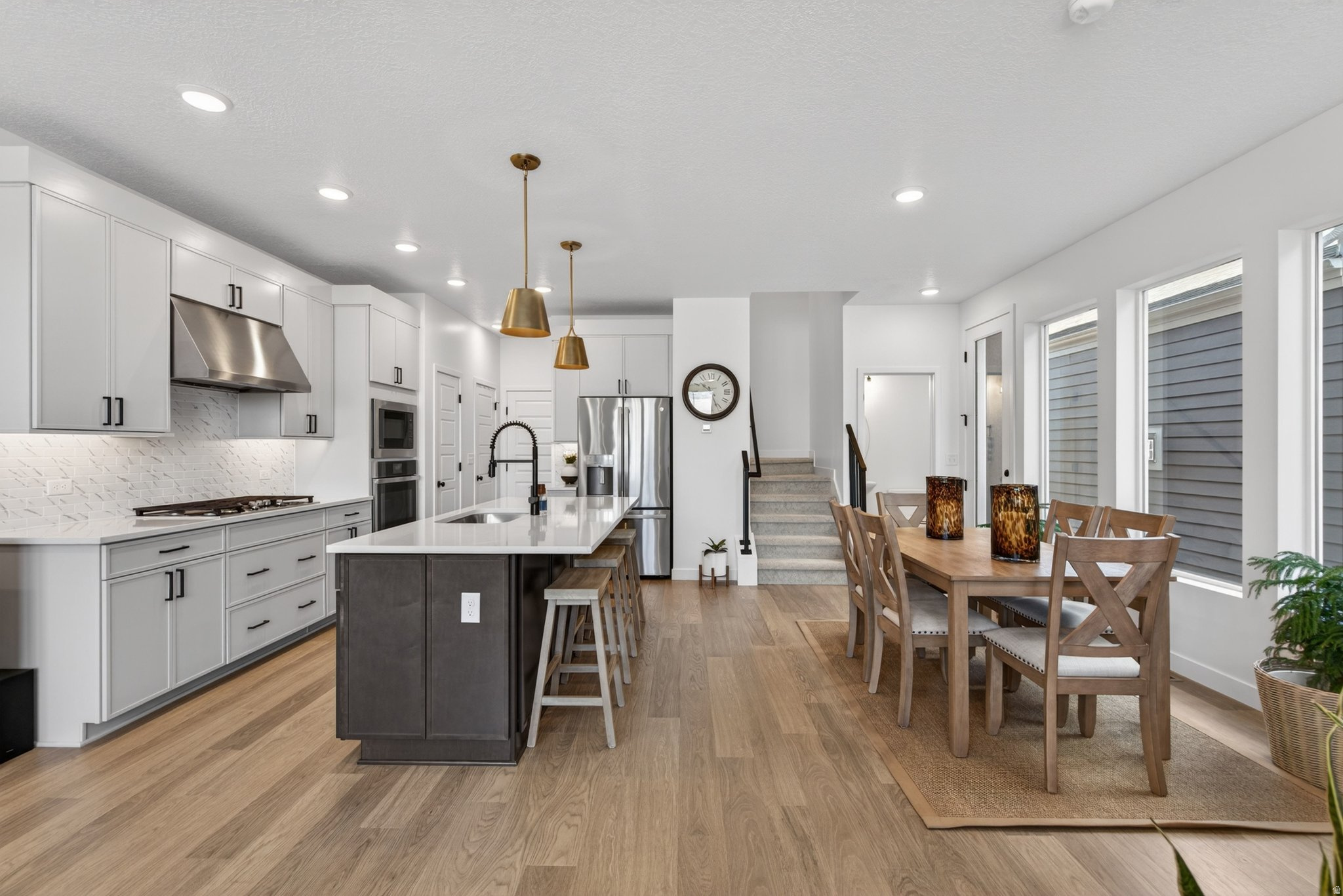RIDGE - Residential