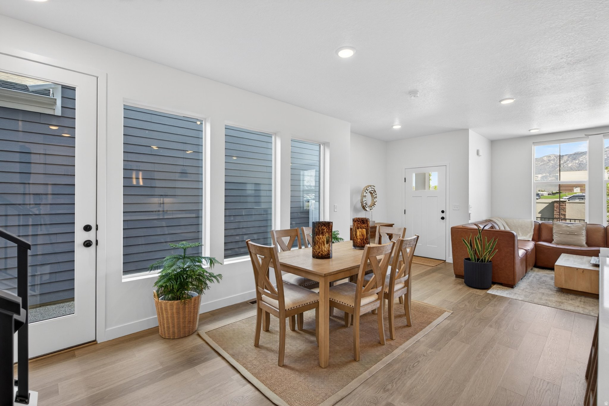 RIDGE - Residential