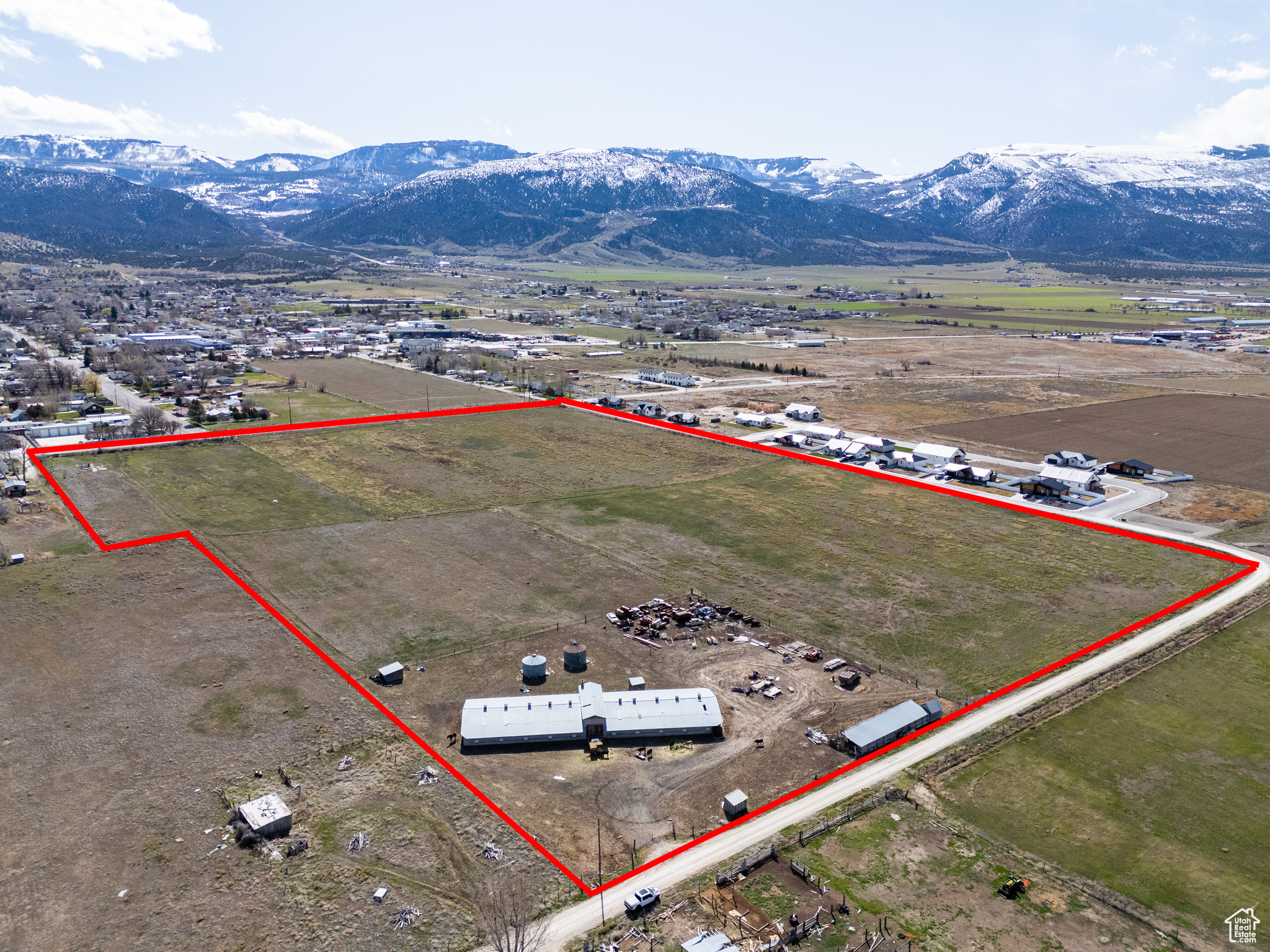 Beautiful country living development in Ephraim. 38 acres zoned for residential homes & industrial use. Water rights are available & sold separately. Purchase includes Tax IDs: 000-00-00773 for 4 acres, 000-00-00779 for 6.74 acres, 000-00-00780 for 19.62 acres, 000-00-00775 for 3.66 acres, and 000-00-06086 for 4.35 acres. Measurements provided as a courtesy only, buyer to verify all info.