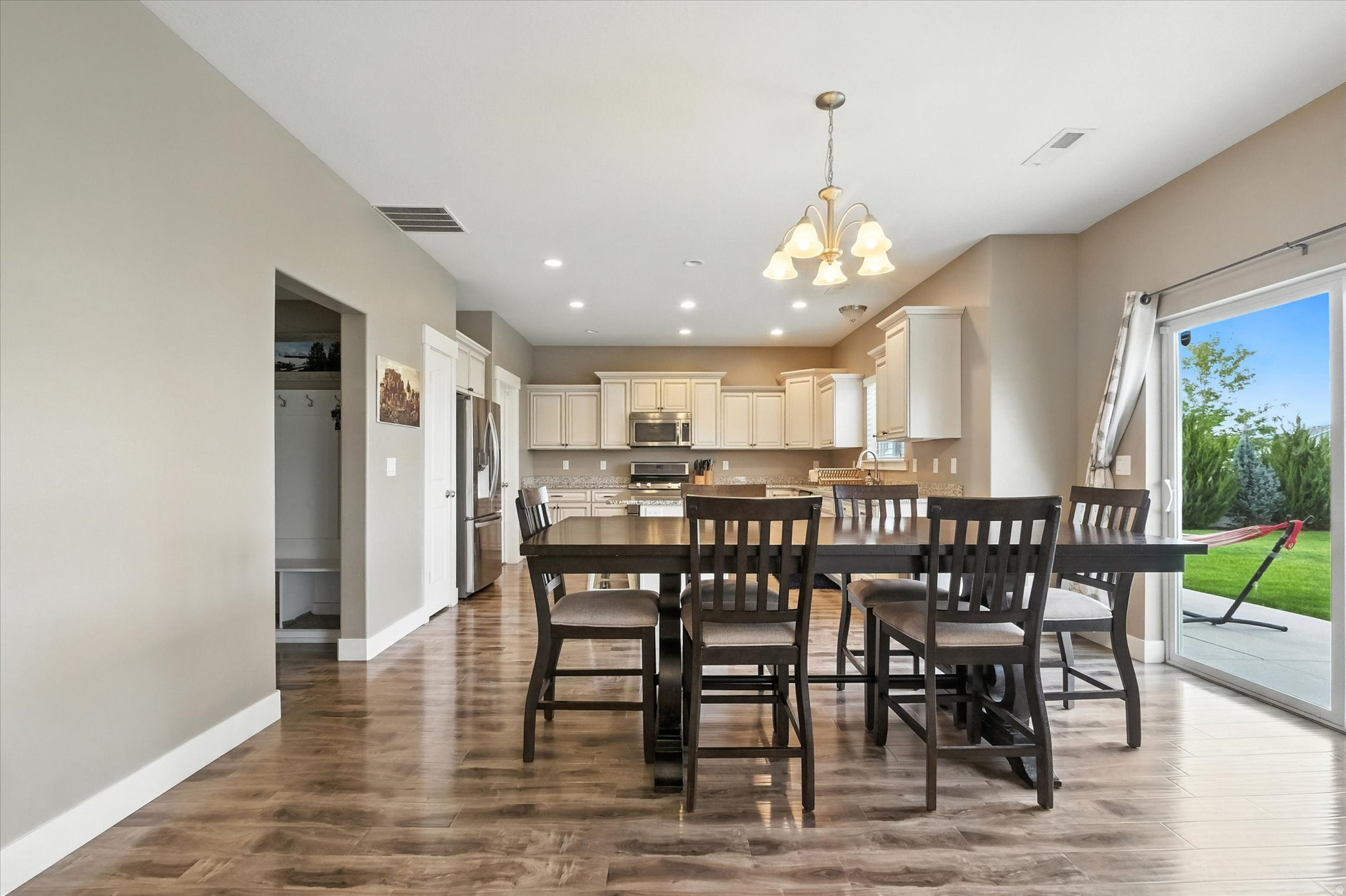 SUNRISE MEADOWS - Residential
