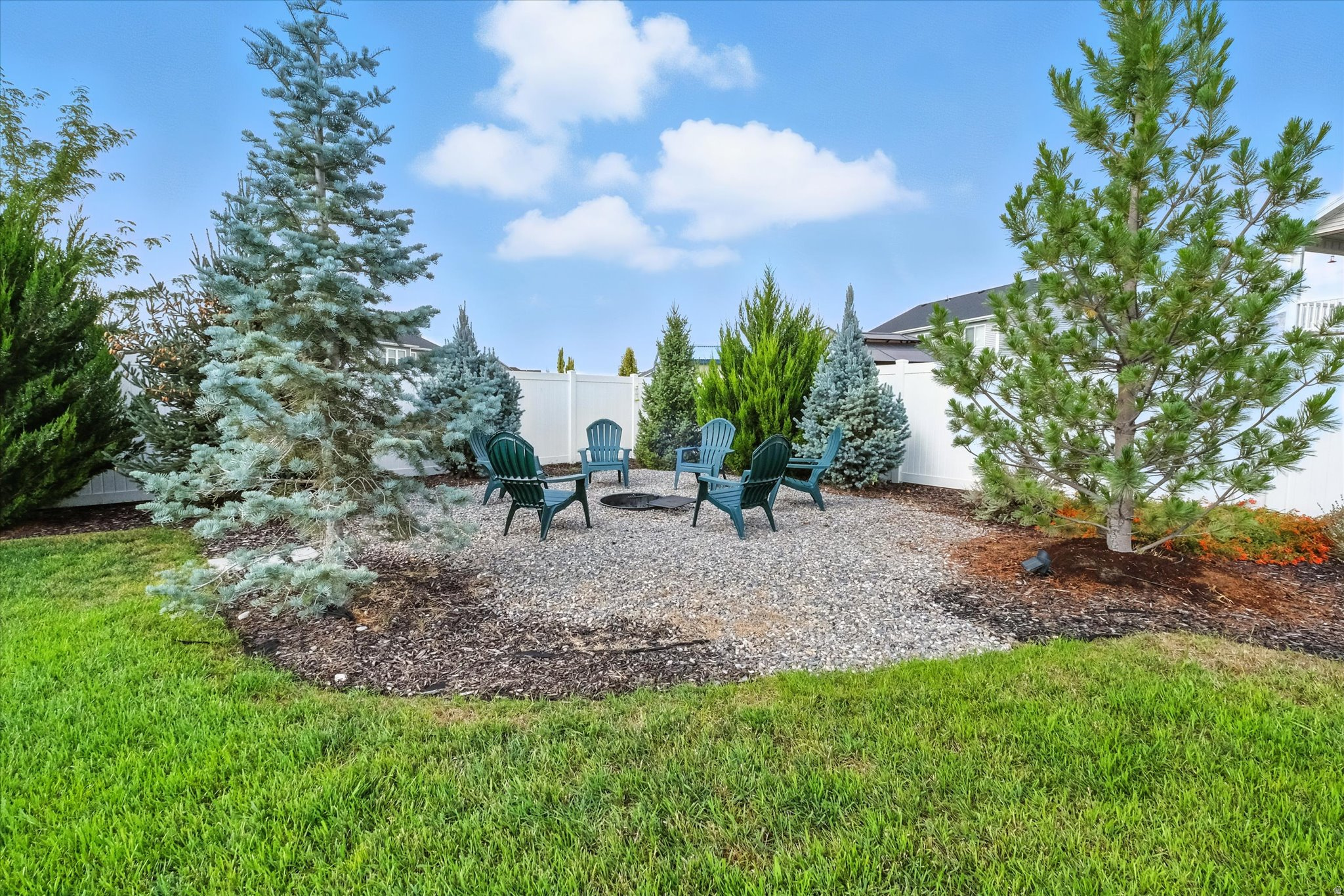 SUNRISE MEADOWS - Residential