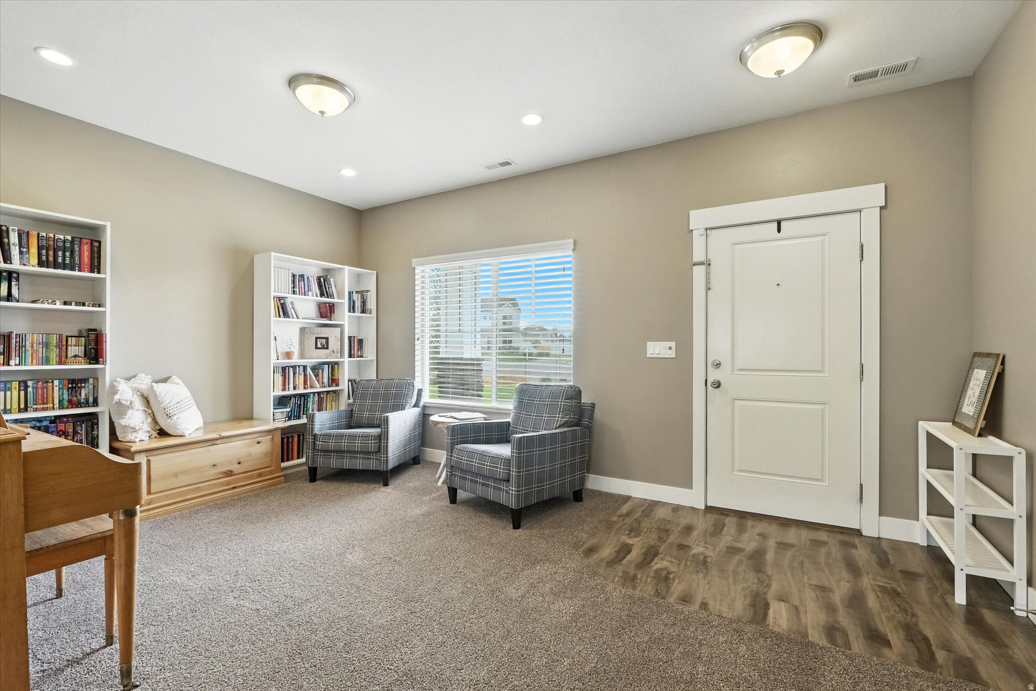 SUNRISE MEADOWS - Residential