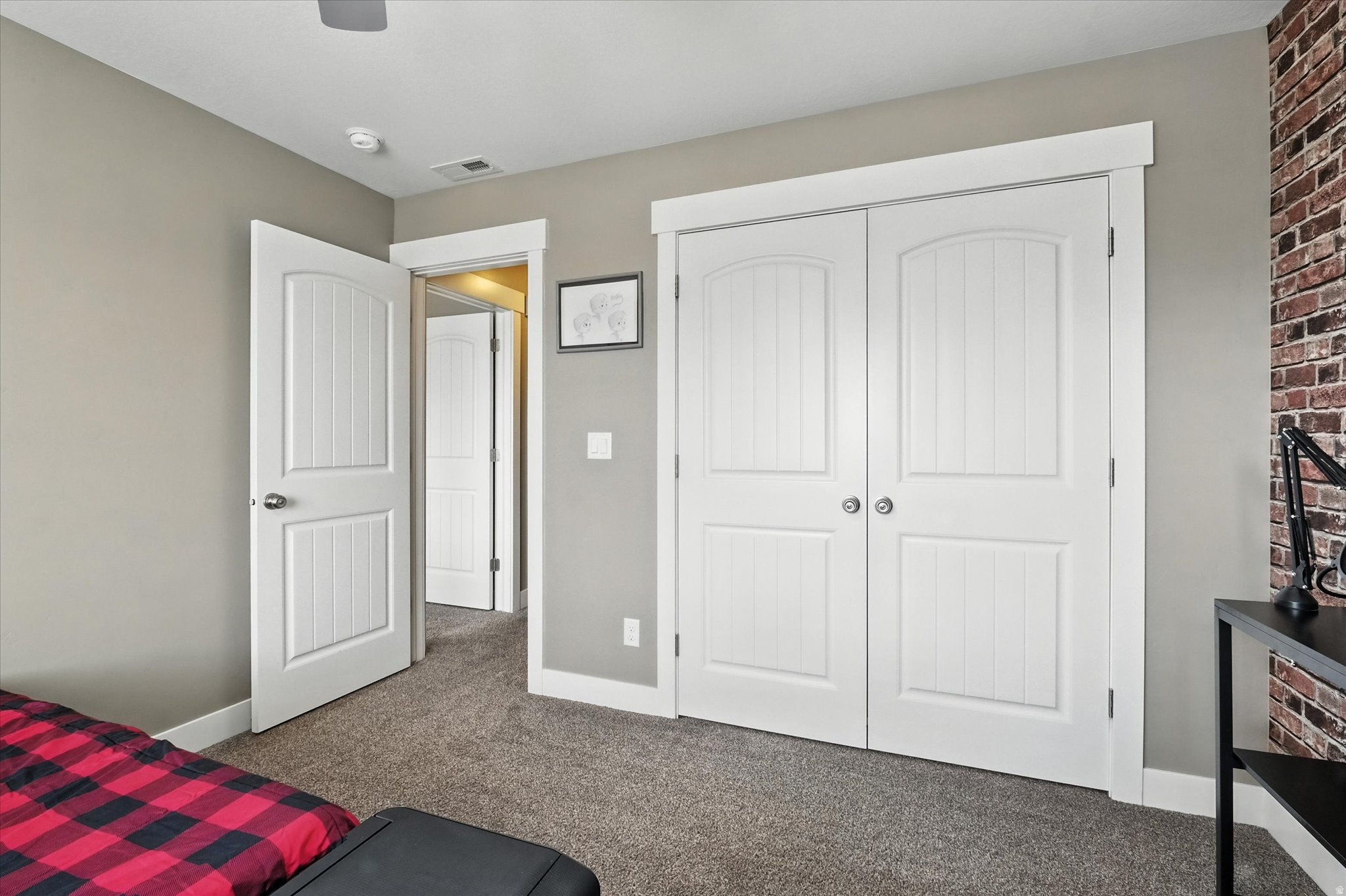 SUNRISE MEADOWS - Residential
