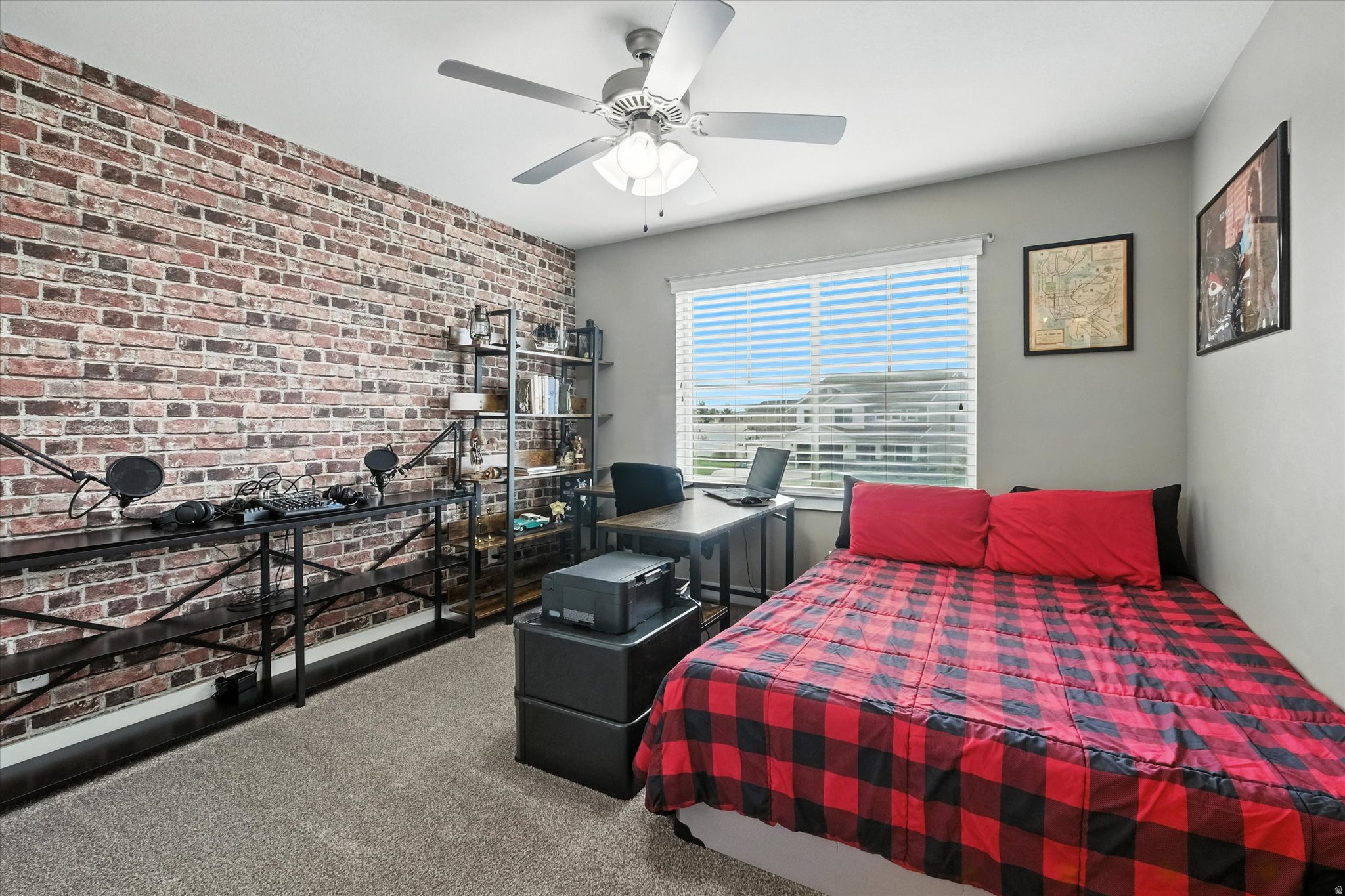 SUNRISE MEADOWS - Residential