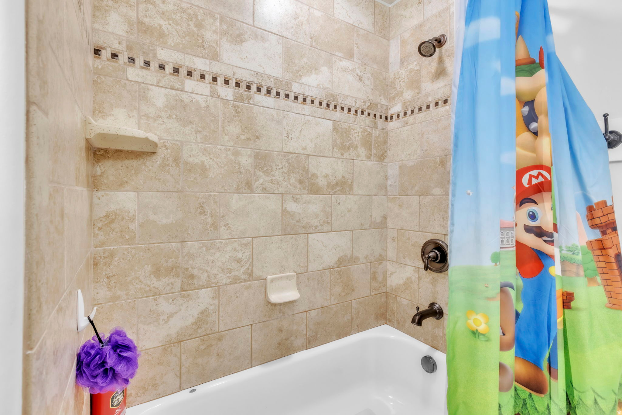 SPANISH TRAILS - Residential