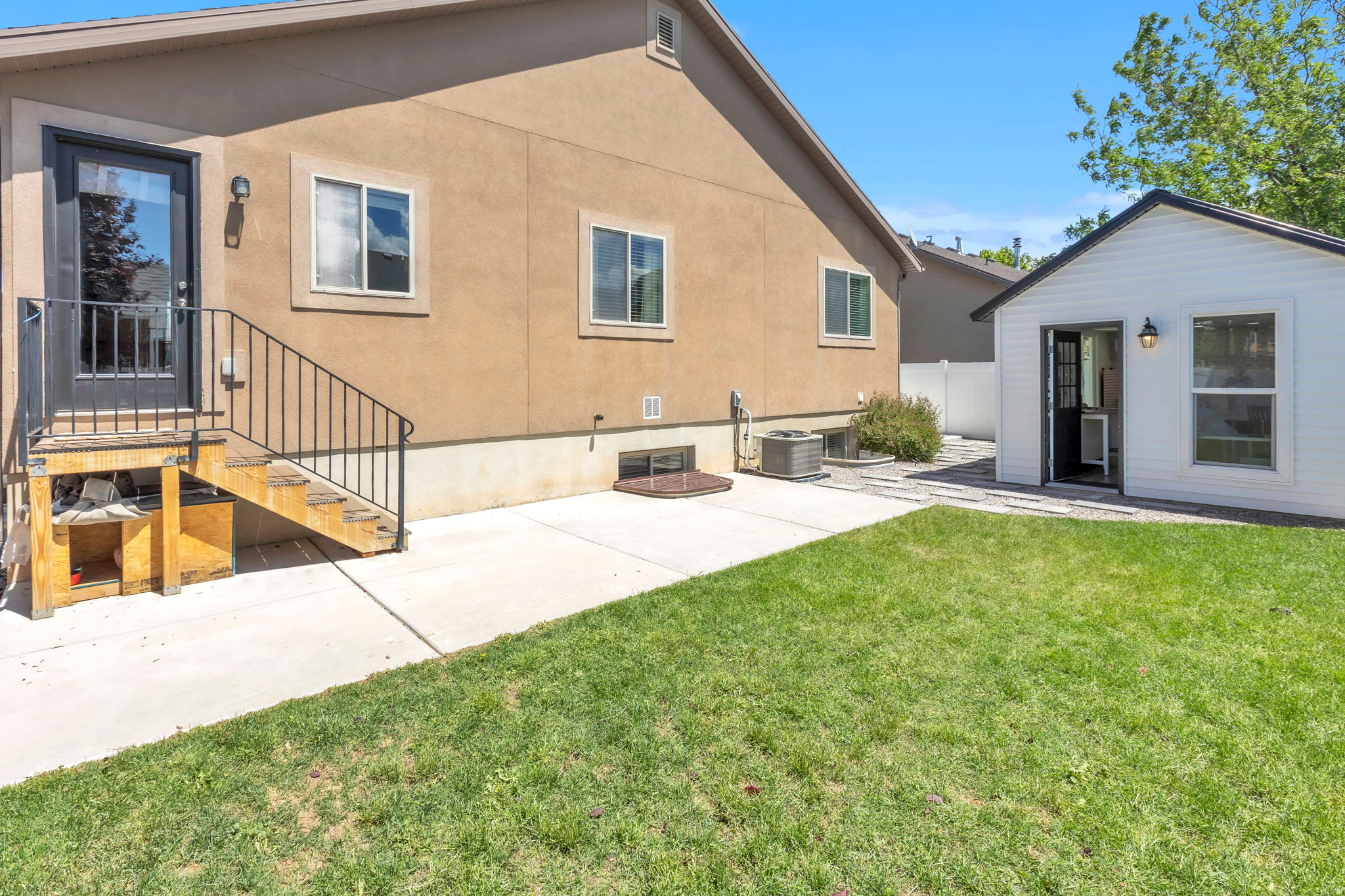 SPANISH TRAILS - Residential