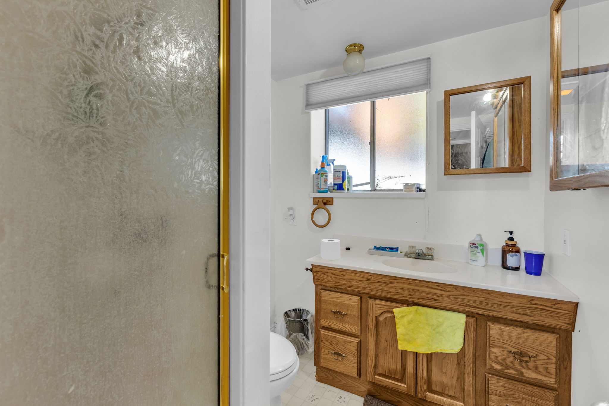 WOODLEDGE #3 - Residential