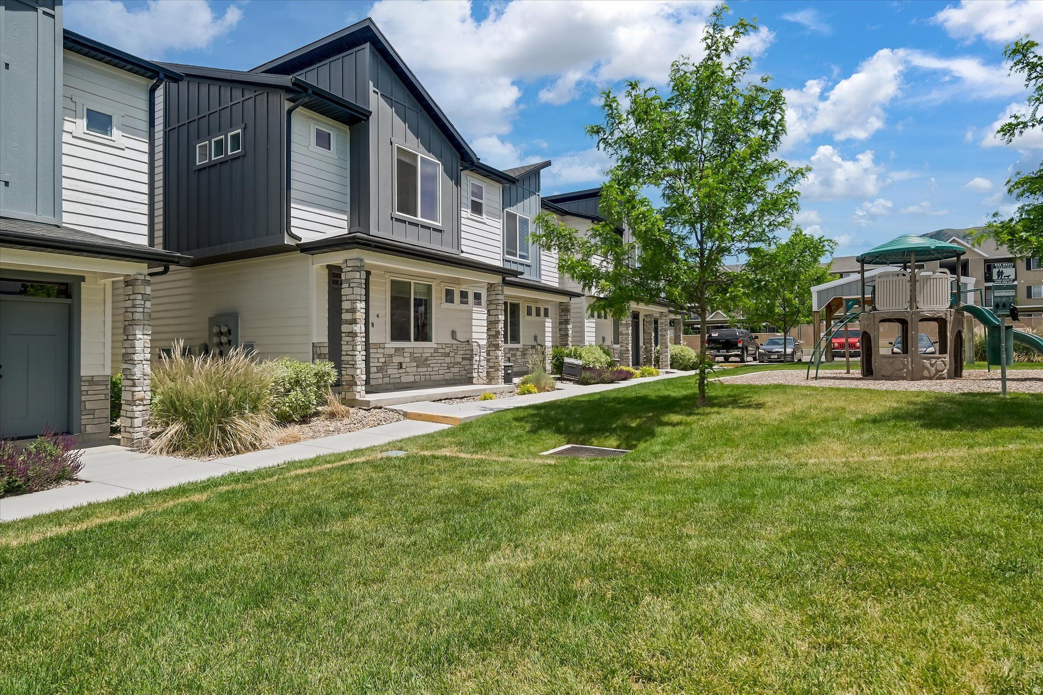 NORTH LOGAN SUBDIVIS - Residential