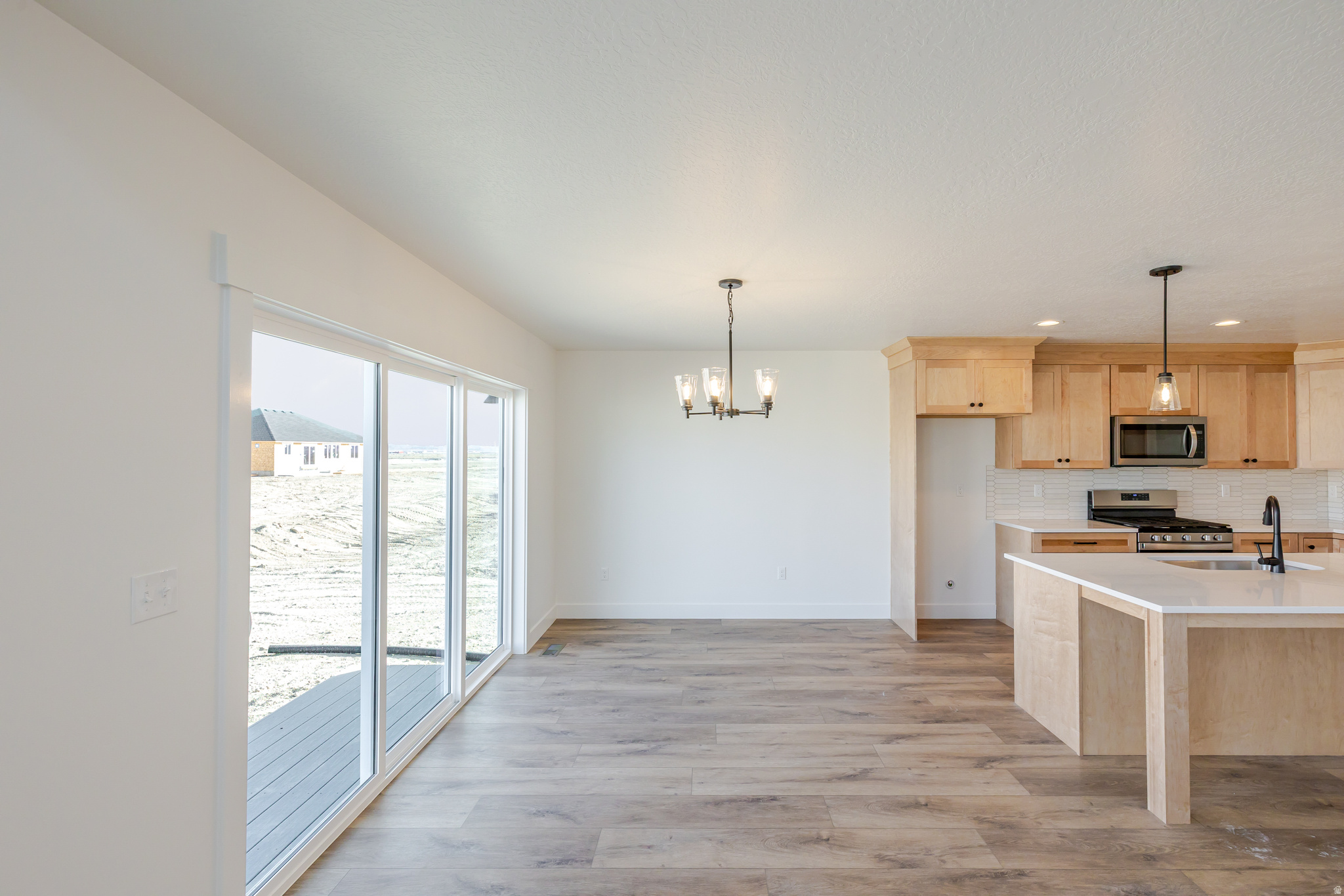 ROSE RANCH - Residential