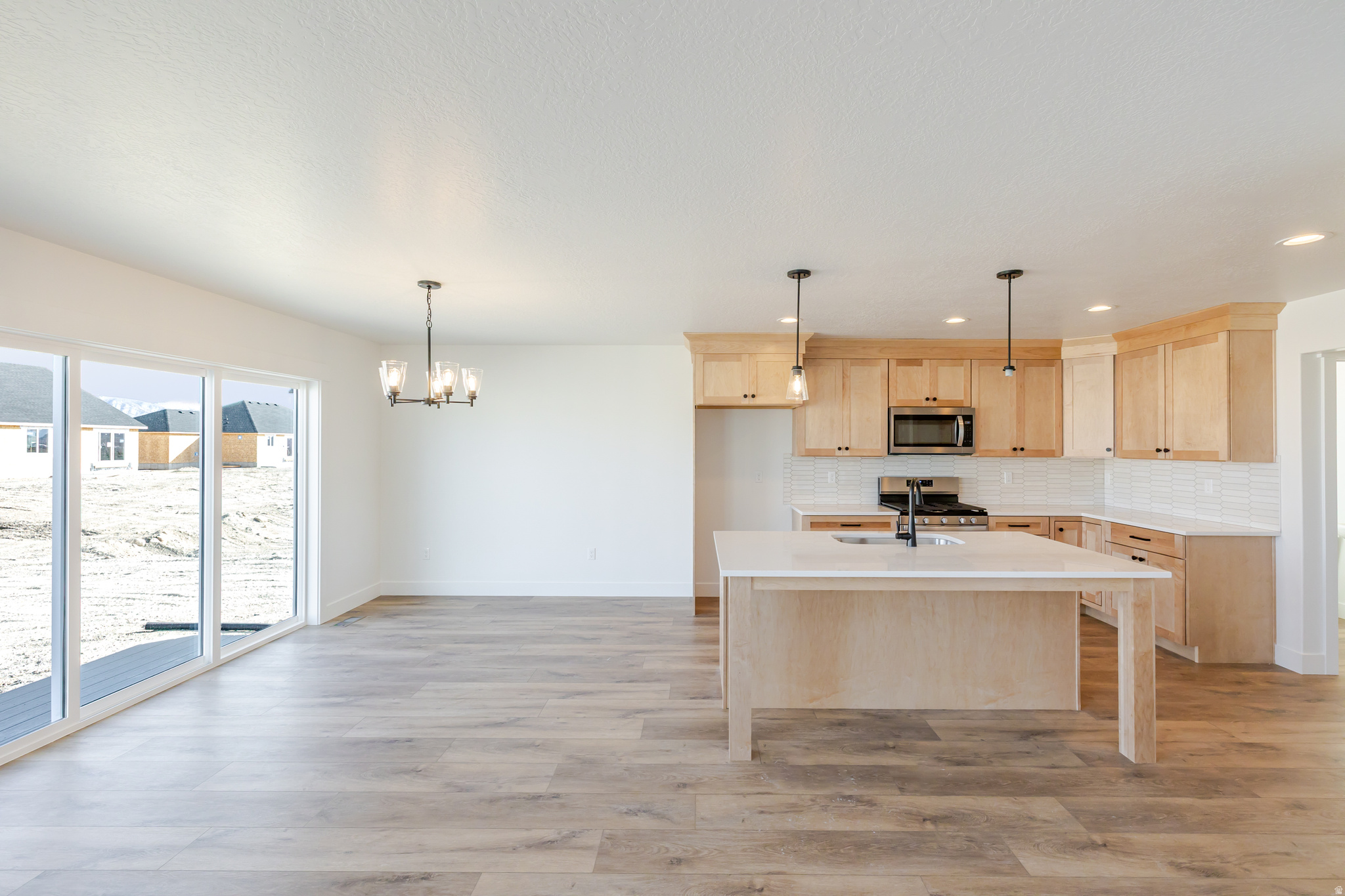 ROSE RANCH - Residential