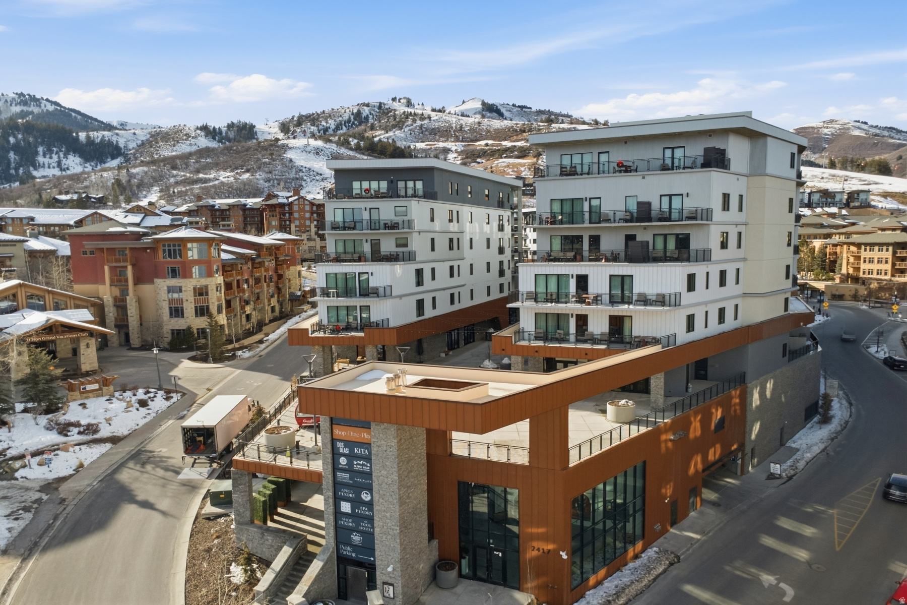 CANYONS VILLAGE - Residential