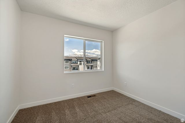 MEADOWBROOK - Residential