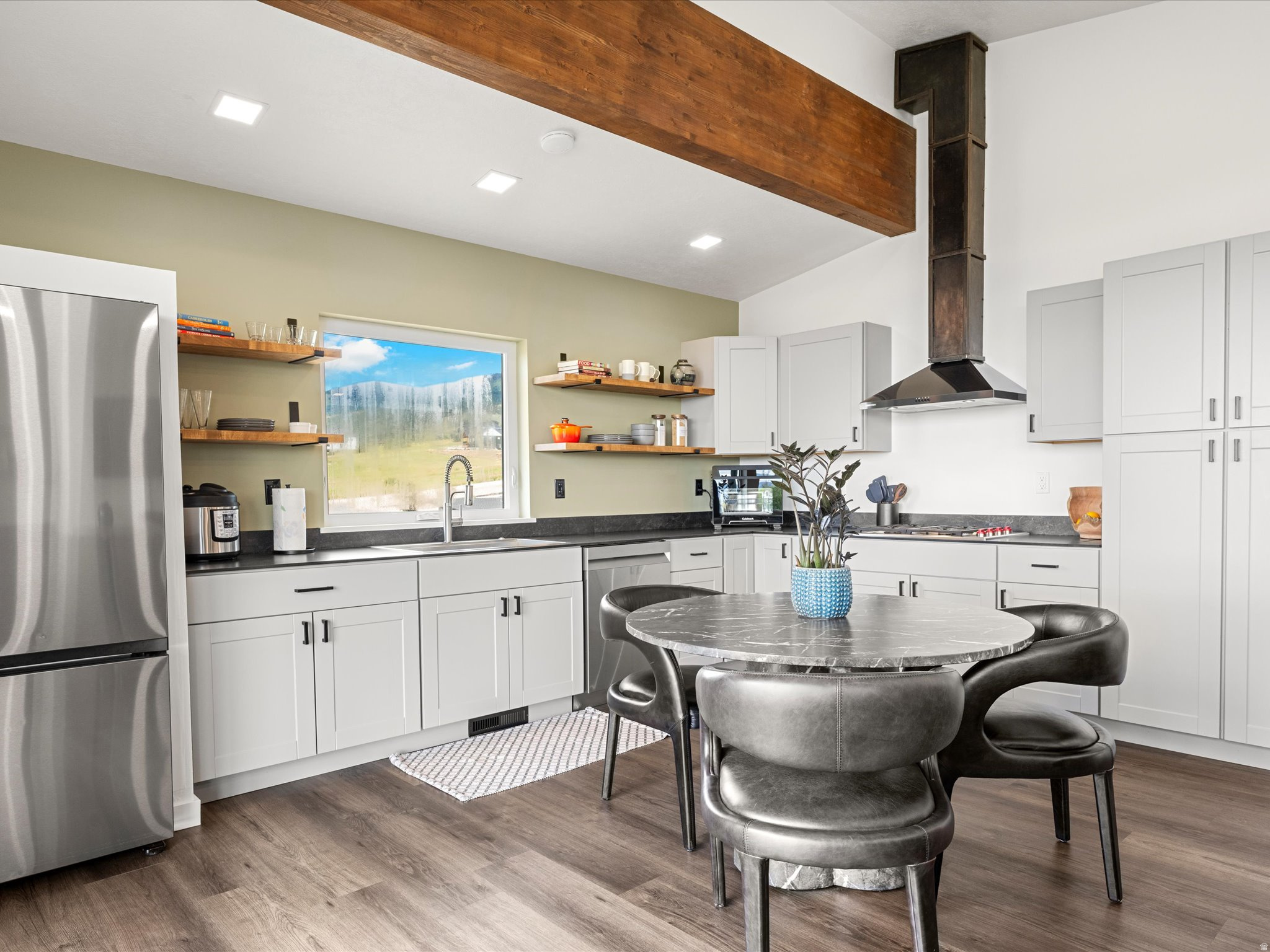 ASPEN CREEK MEADOWS - Residential