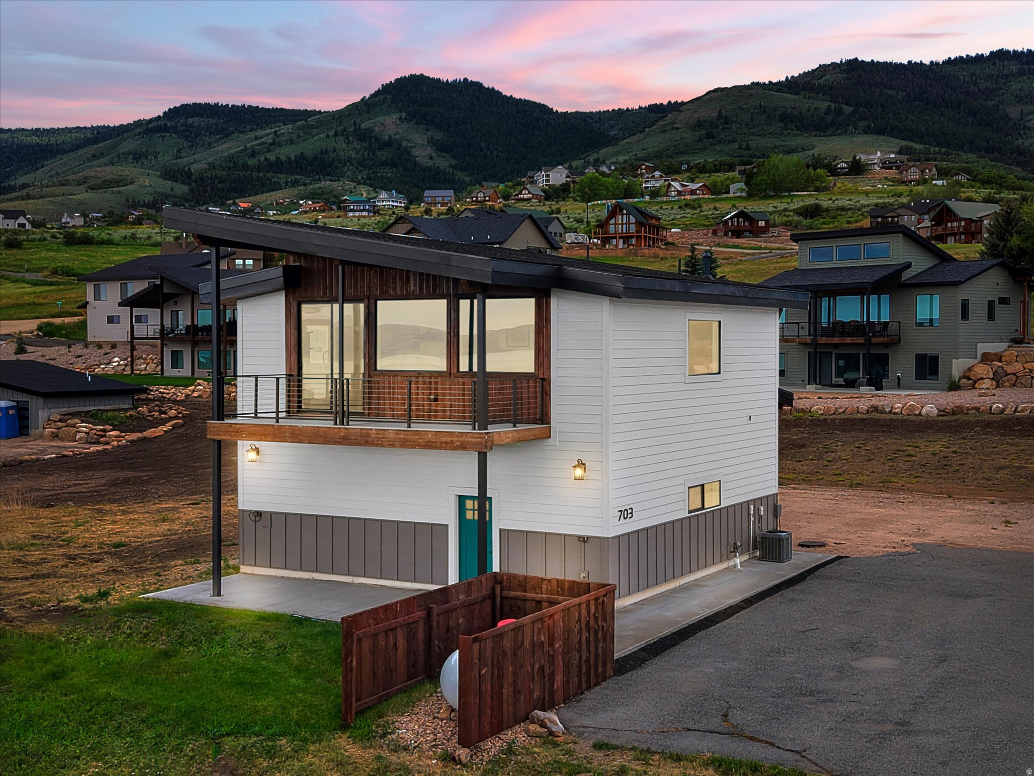 ASPEN CREEK MEADOWS - Residential