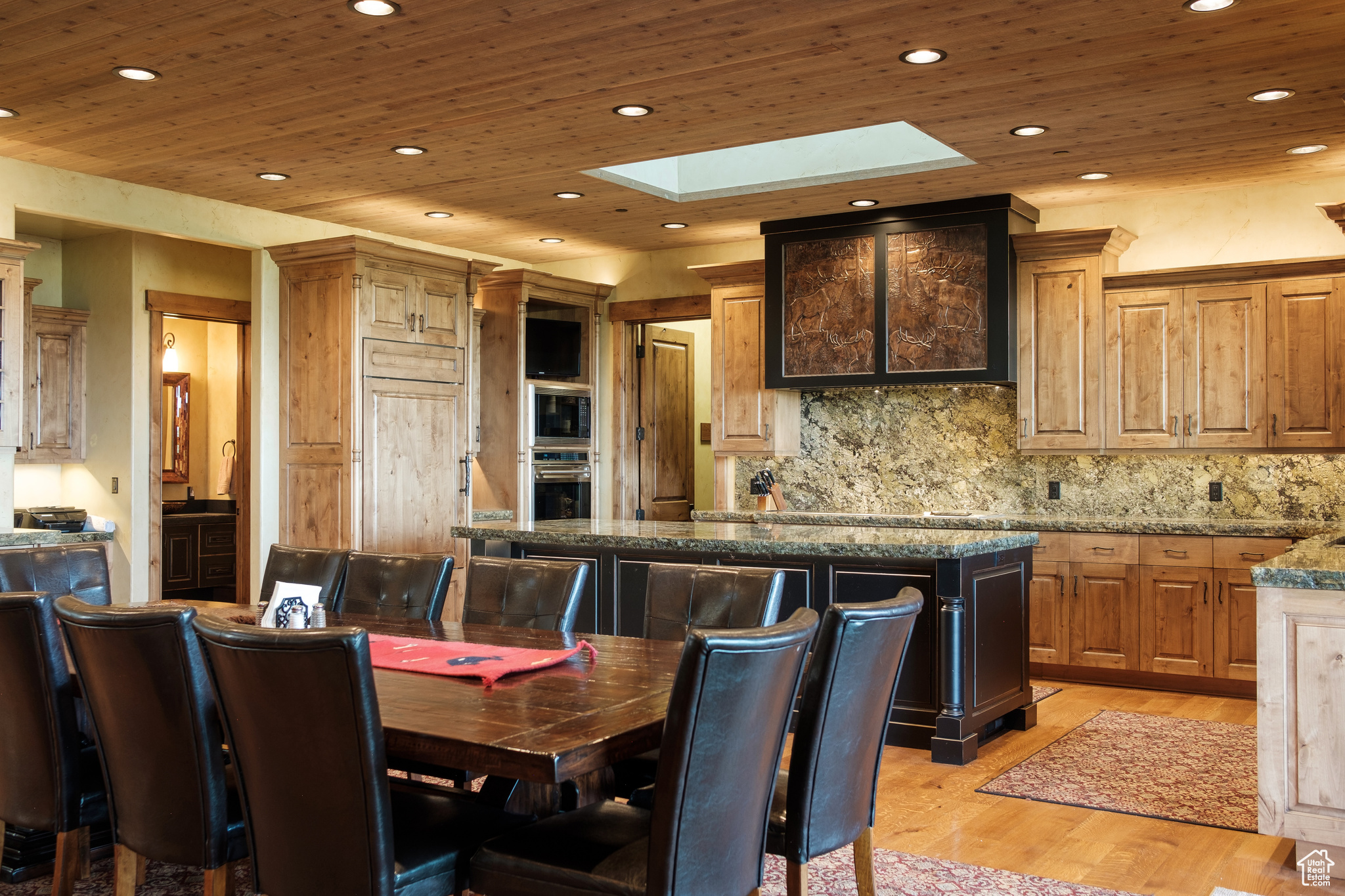 WOLF CREEK - Residential