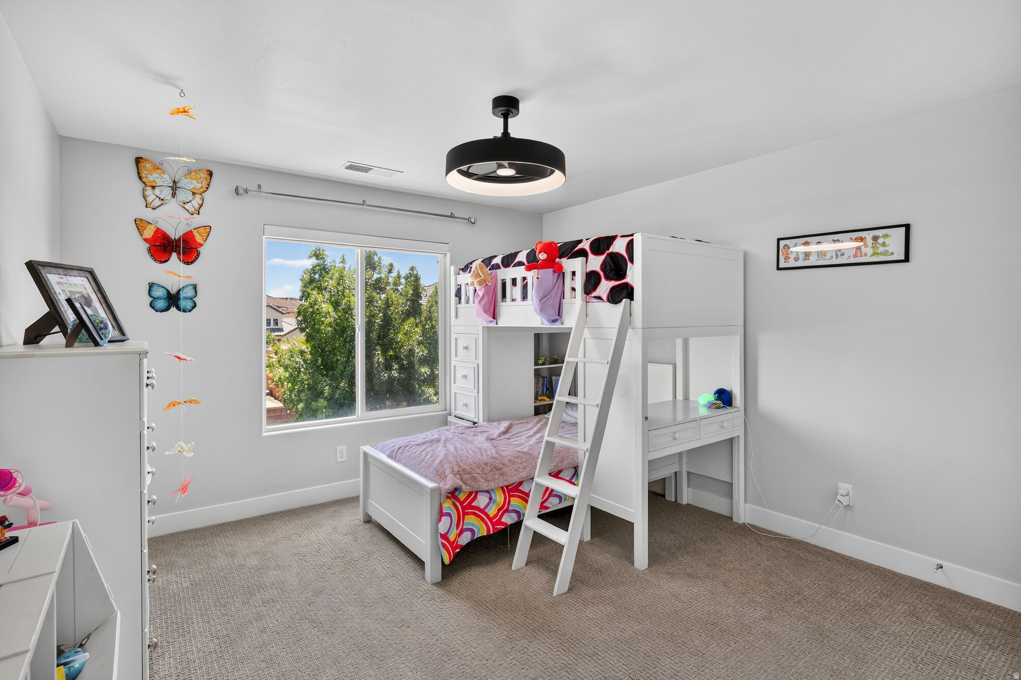 ASPEN ESTATES PH 6 - Residential