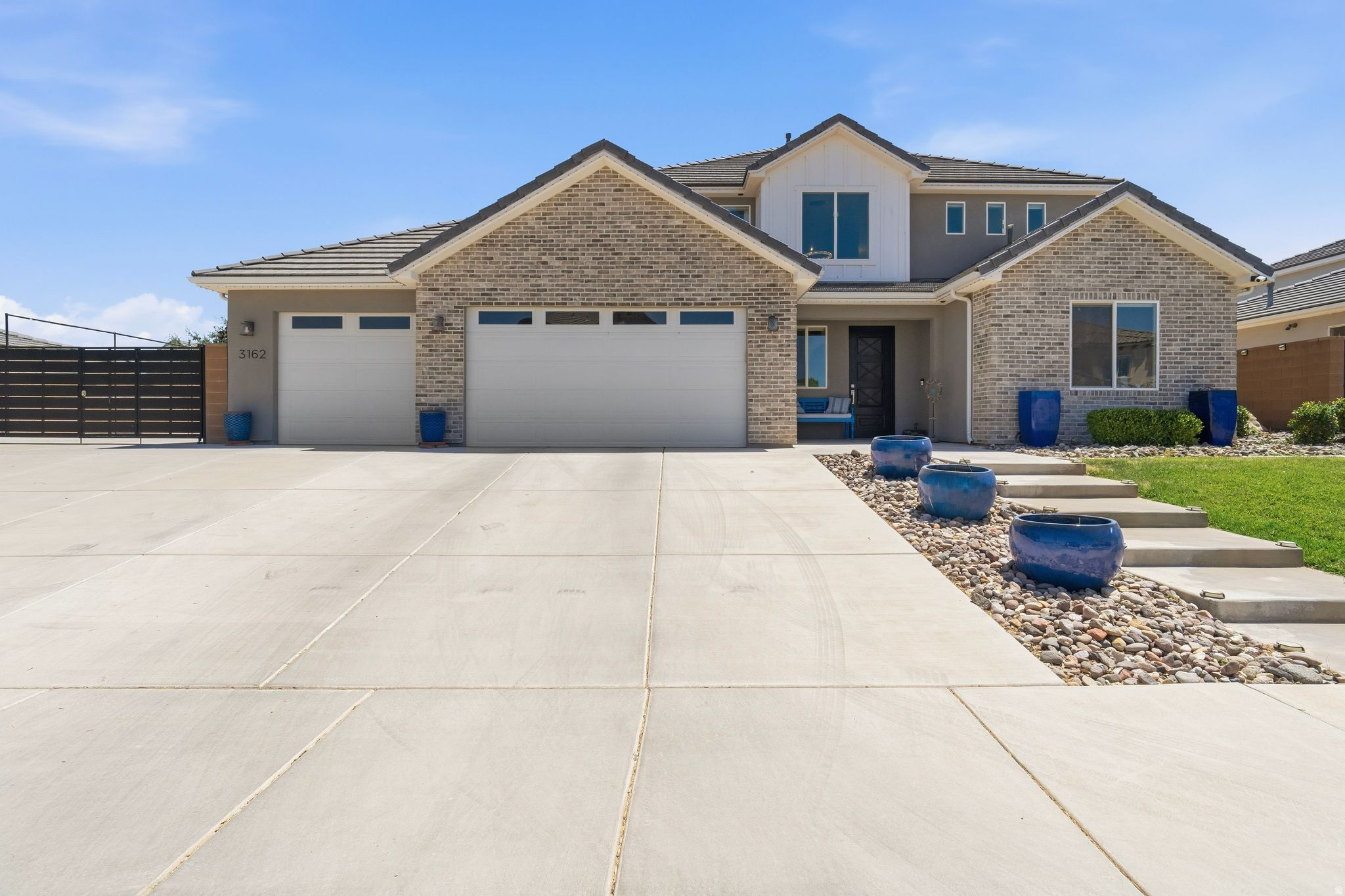 ASPEN ESTATES PH 6 - Residential