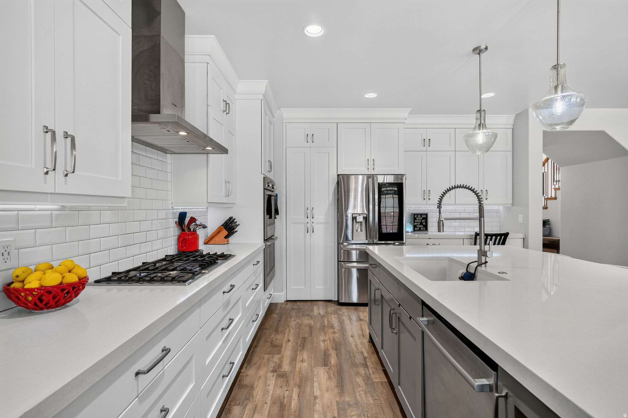 ASPEN ESTATES PH 6 - Residential