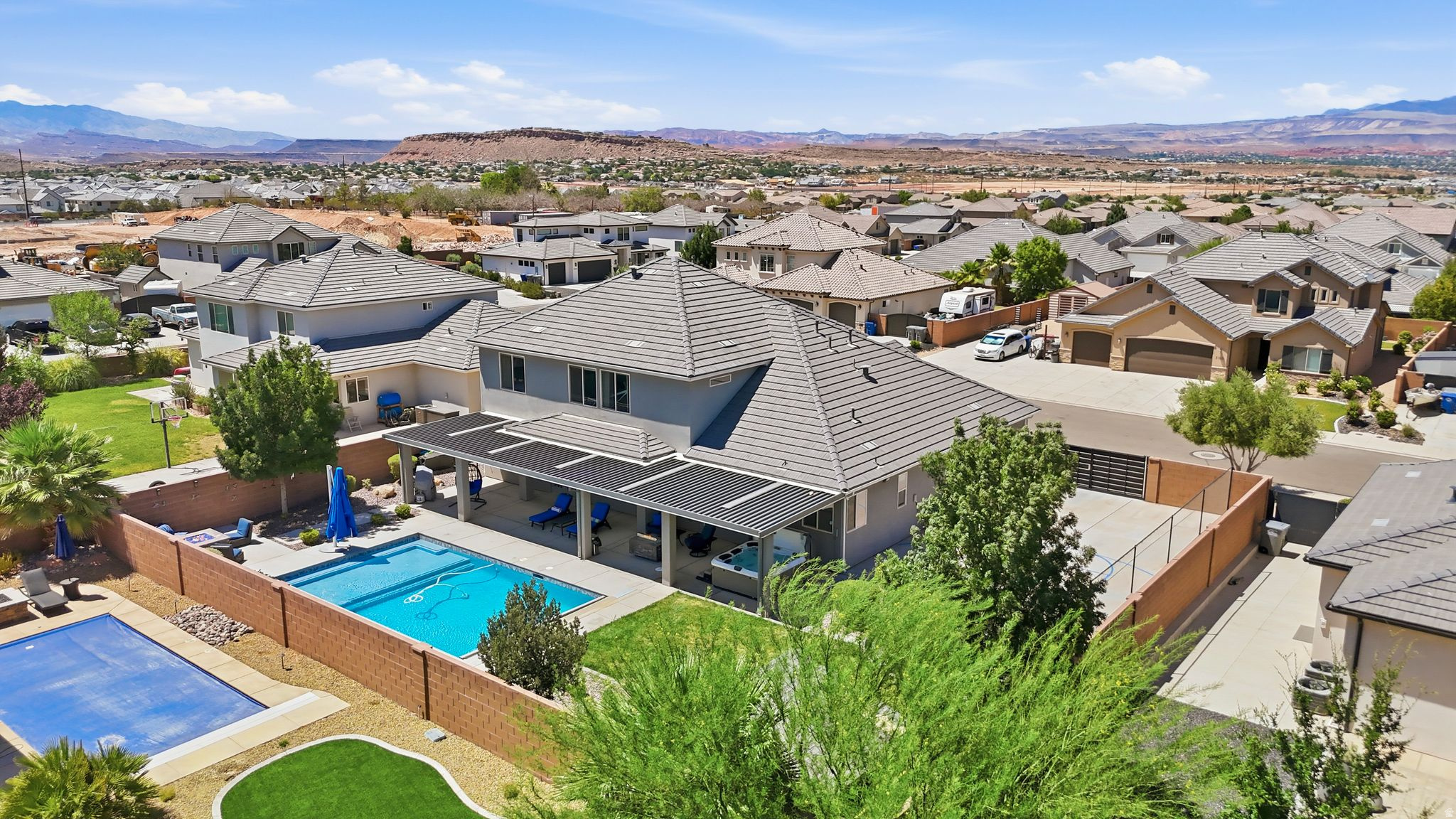 ASPEN ESTATES PH 6 - Residential
