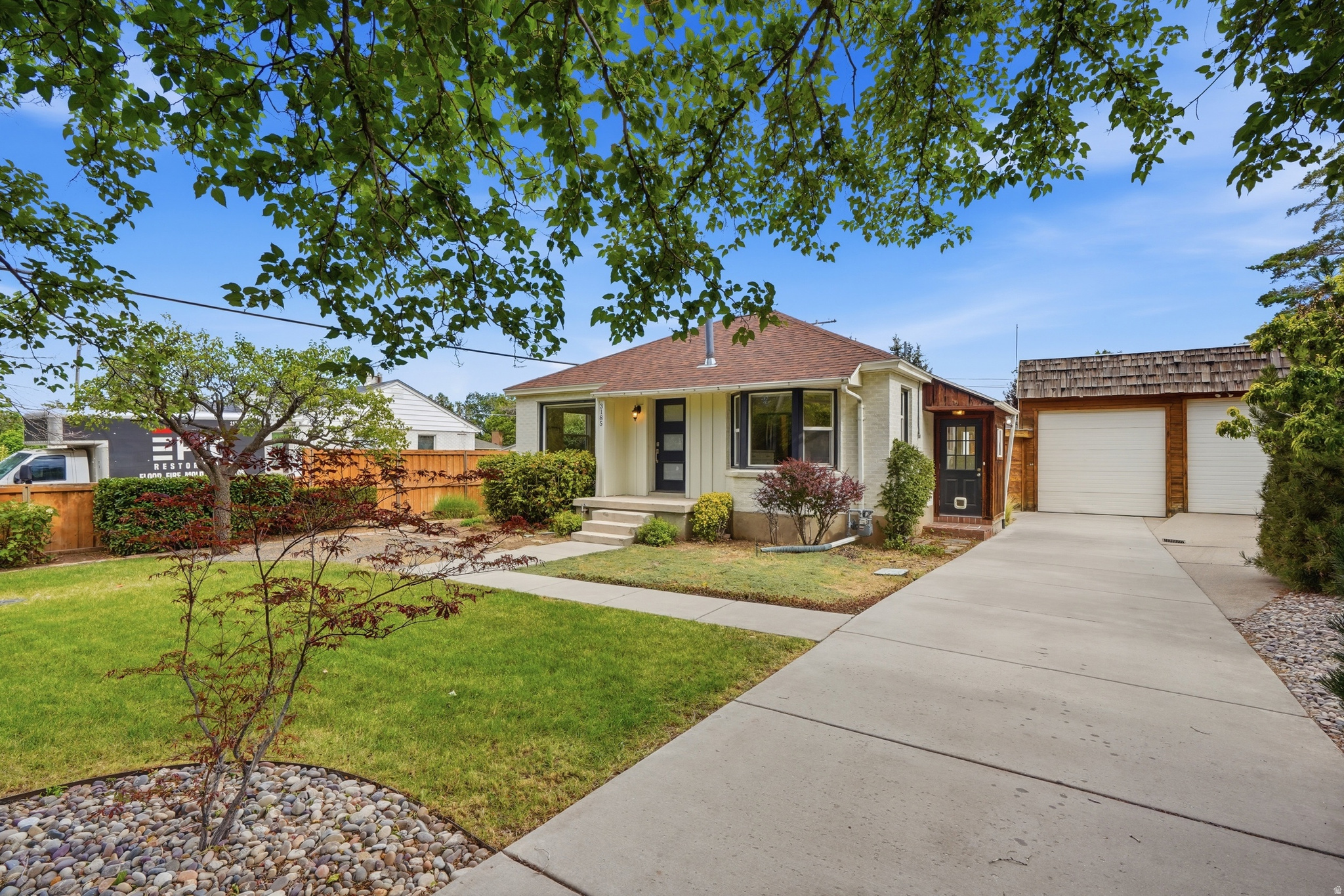 CANYON RIM - Residential