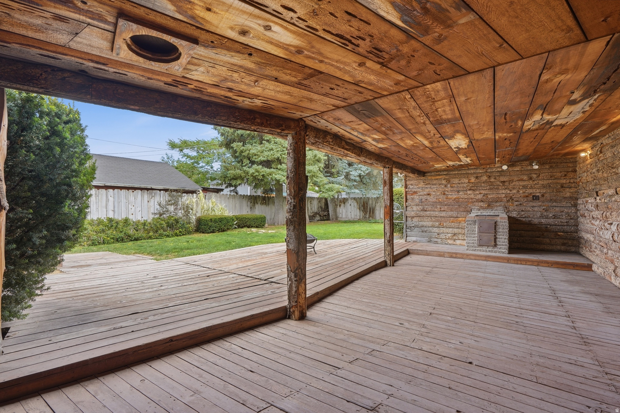 CANYON RIM - Residential