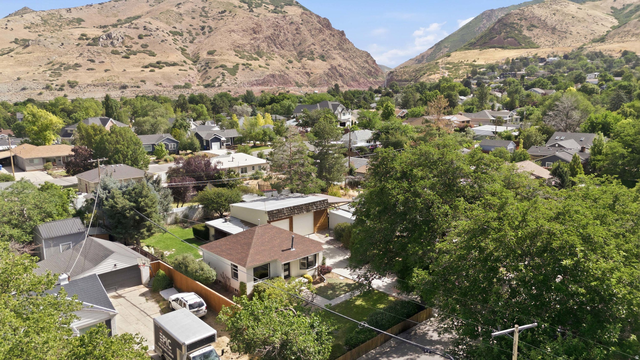 CANYON RIM - Residential