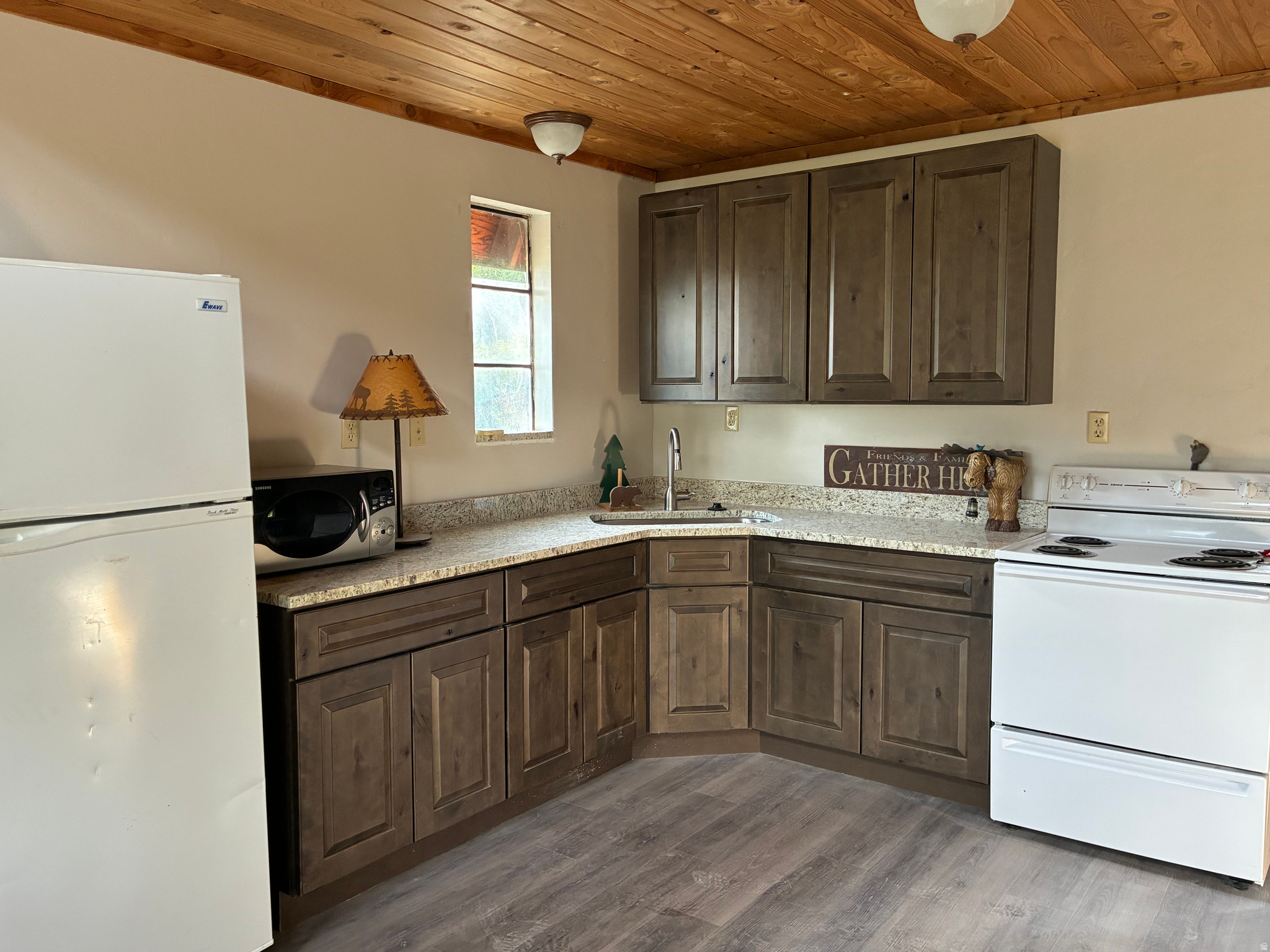 BEAVER SPRINGS RANCH - Residential