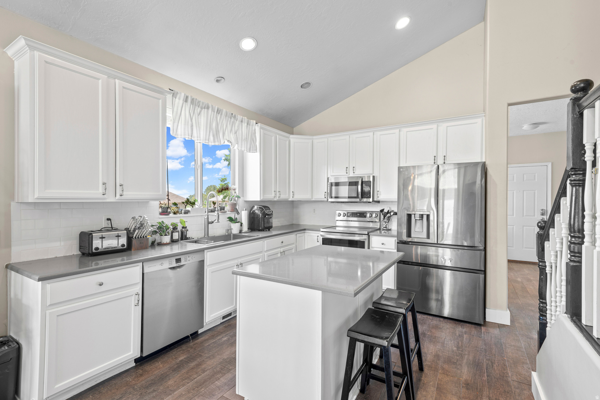 SOUTH MOUNTAIN PH1 - Residential