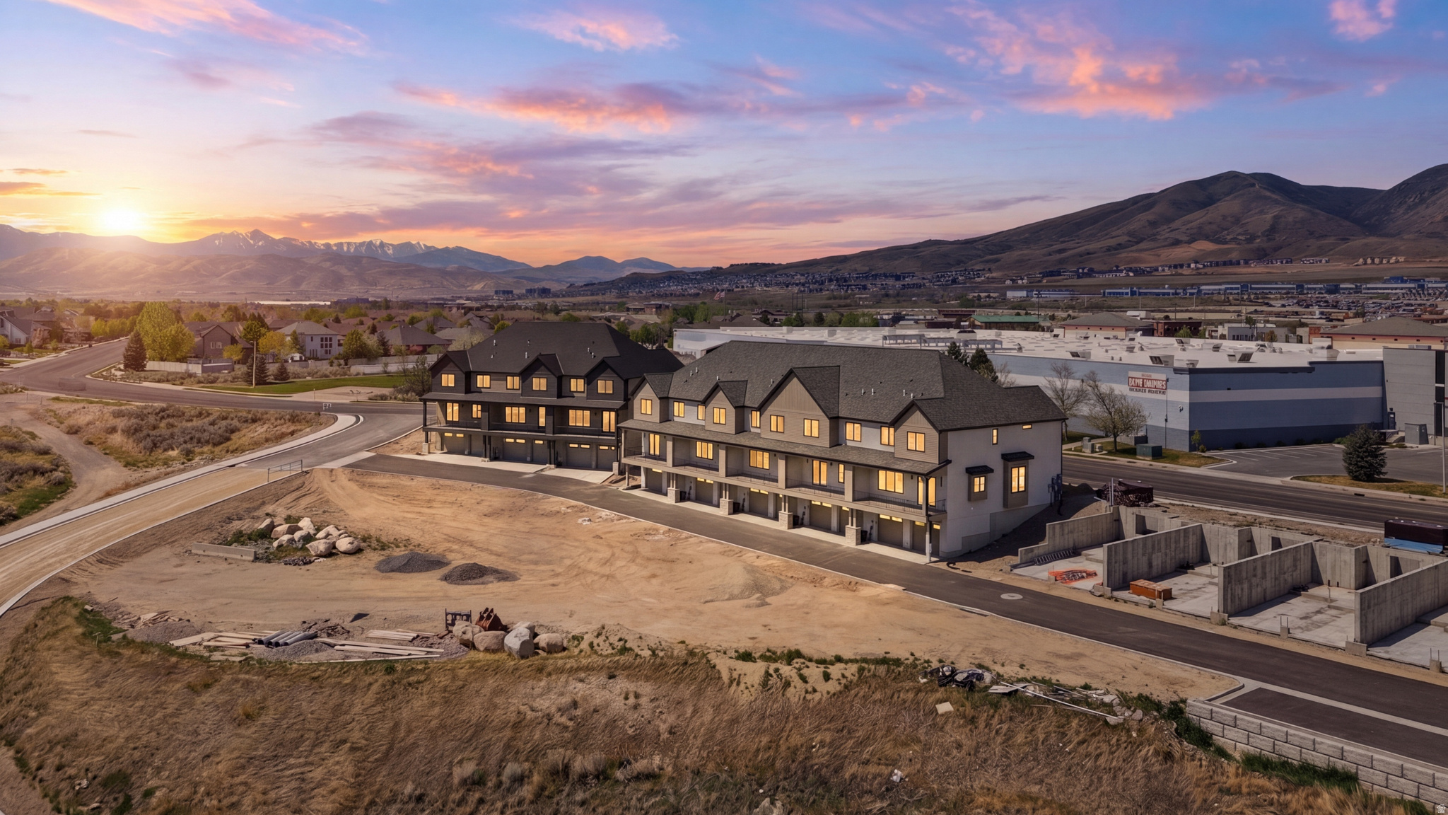 CENTER POINTE TOWNHOMES - Residential
