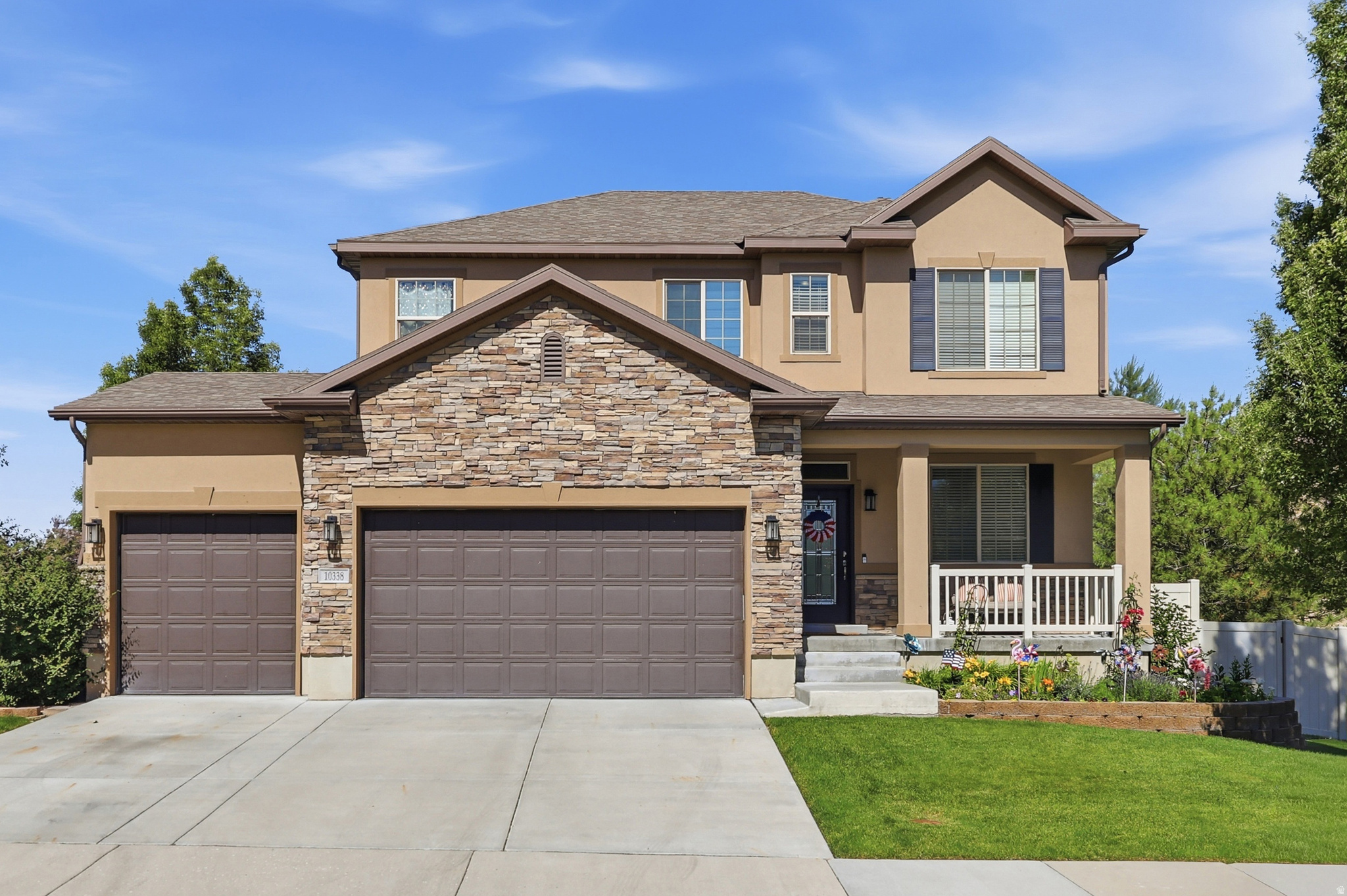 Convenient access to all SLC has to offer and privacy! Imagine waking up in the cleanest, turn-key home in South Jordan! Spacious great room with an all-around amazing layout. Primary suite with luxury bathroom and other perks of a model home. Thoughtful indoor/outdoor living, ready for you to host a crowd! Downstairs is perfectly finished, ideal for spreading out people and activities. High-end 2nd AC unit installed upstairs for efficient cooling (2020)! Small, gated community 1.6 miles to I-15 corridor! 21 miles to SLC International. Drive the neighborhood loop and see pride of ownership throughout! All information deemed reliable, not guaranteed; buyer/agent encouraged to verify all.