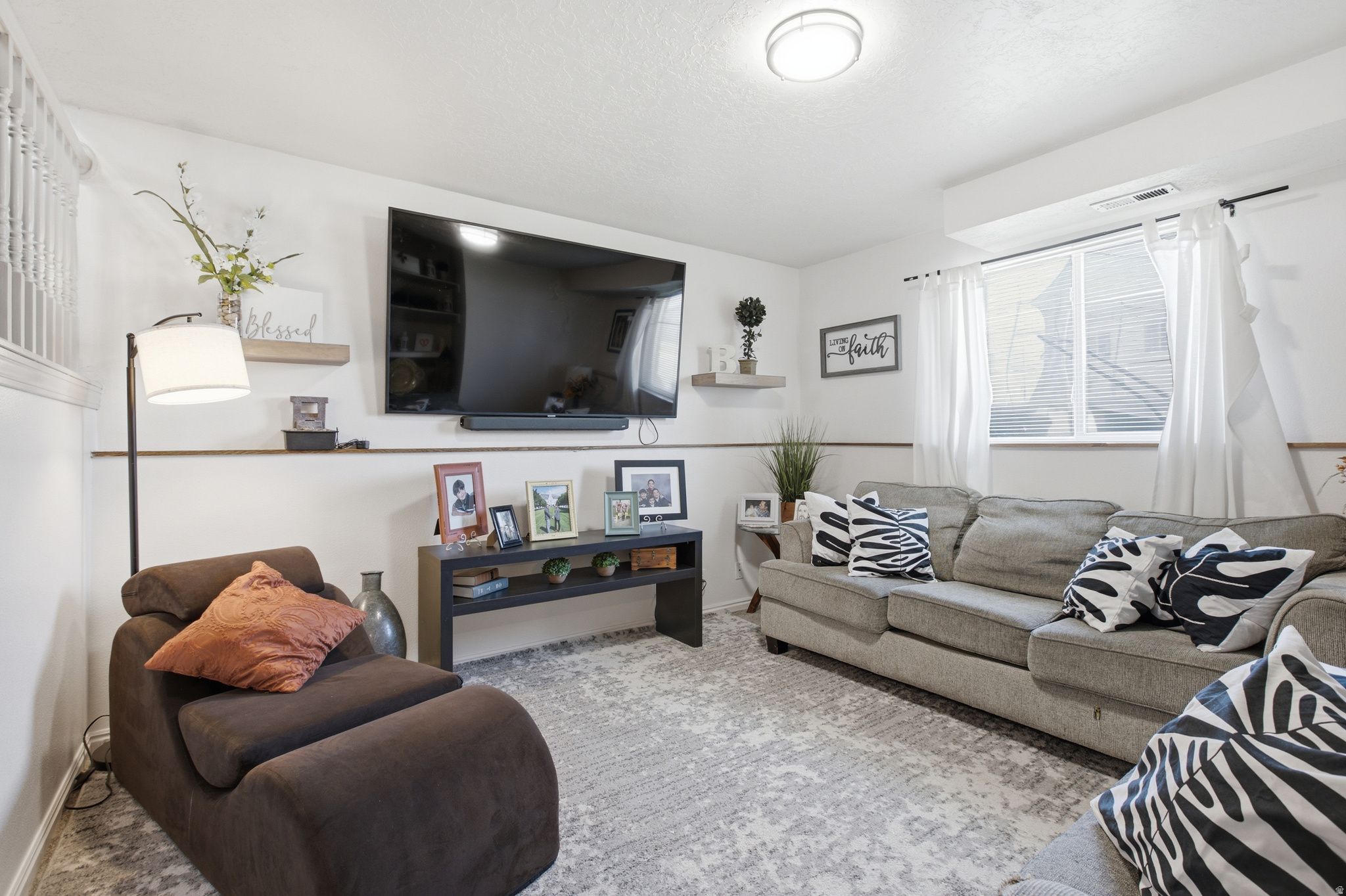GARDEN VILLAGE - Residential