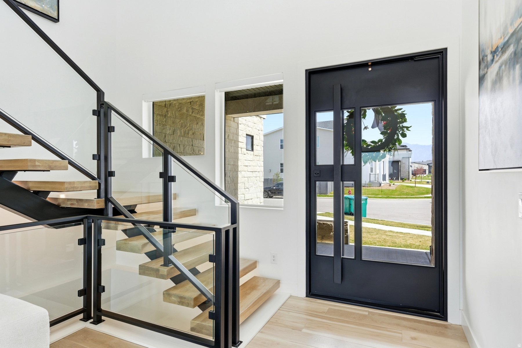 LAKEVIEW ESTATES - Residential