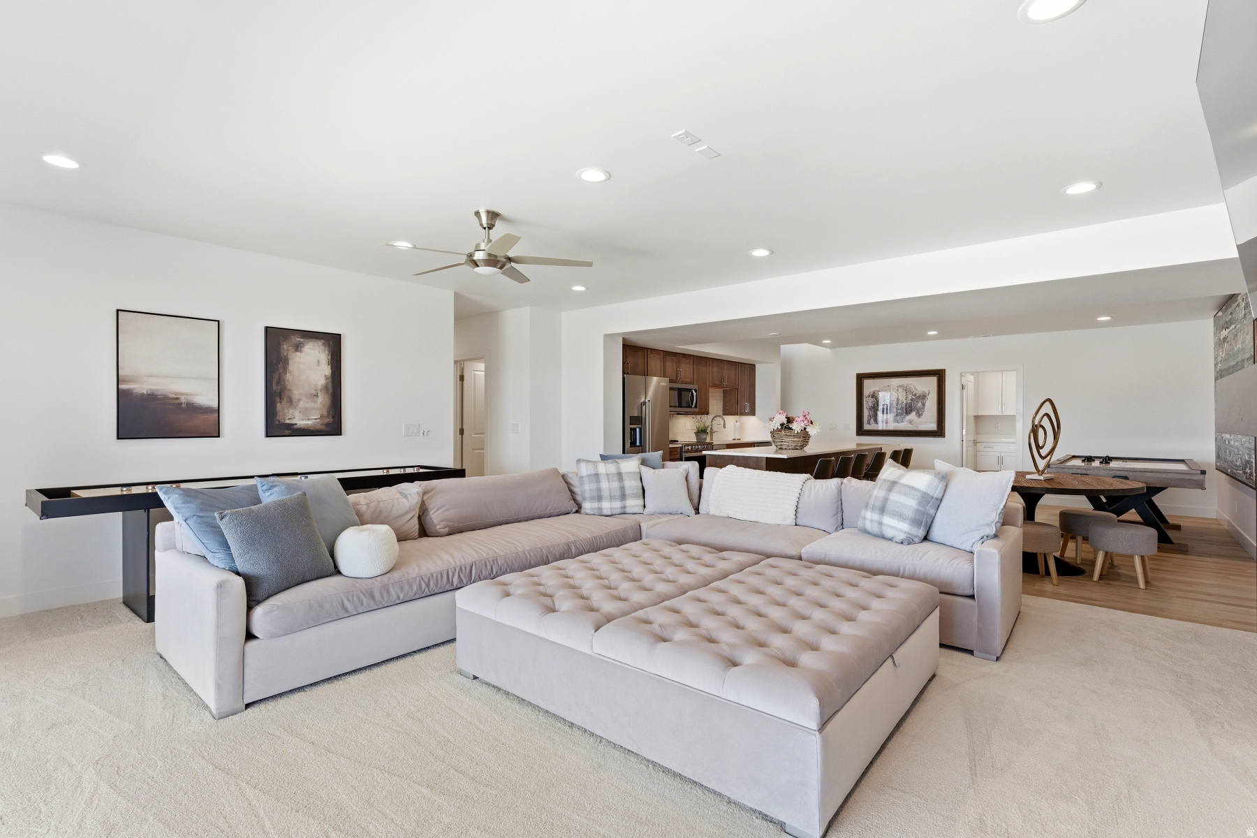 LAKEVIEW ESTATES - Residential