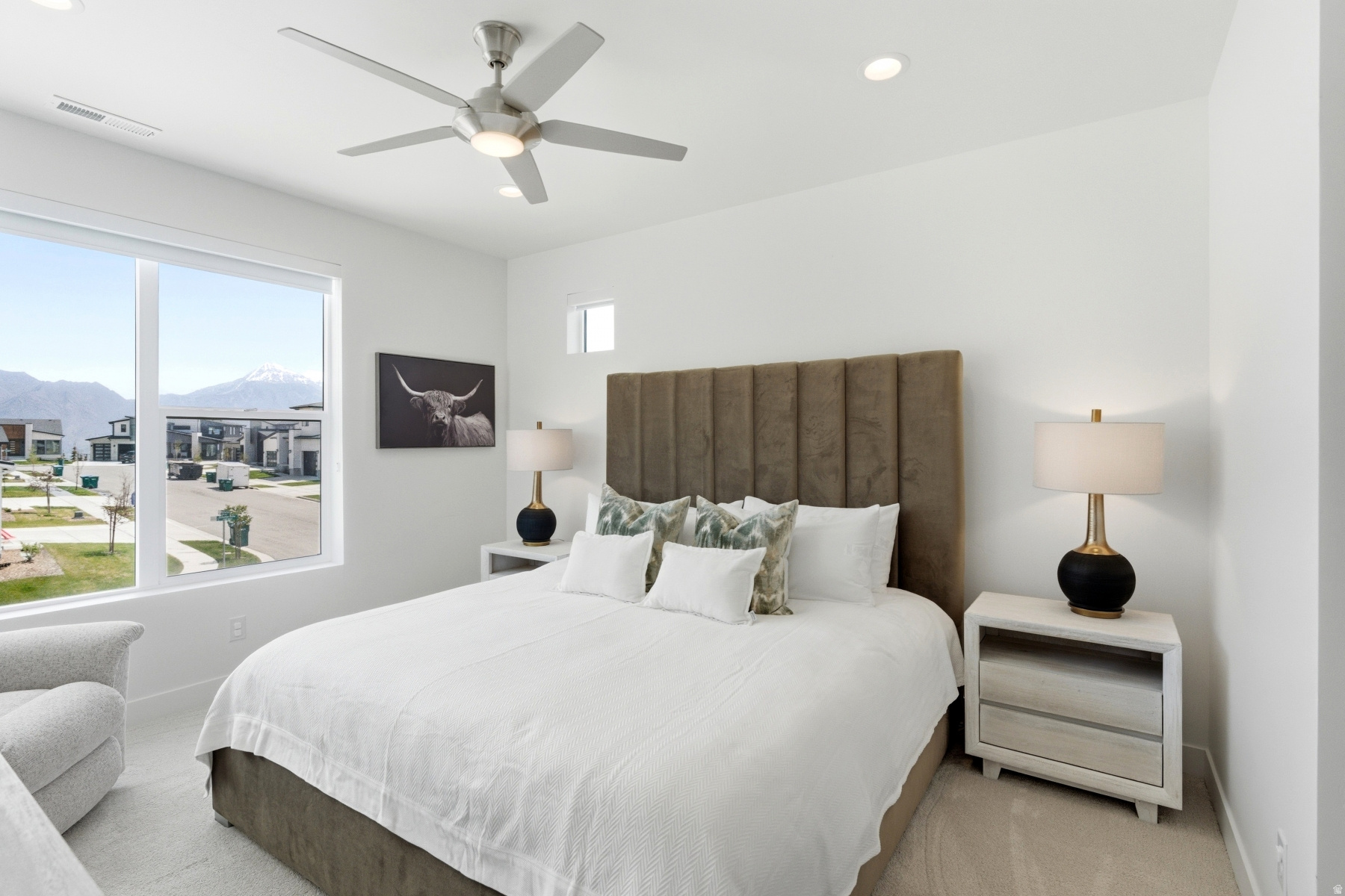 LAKEVIEW ESTATES - Residential