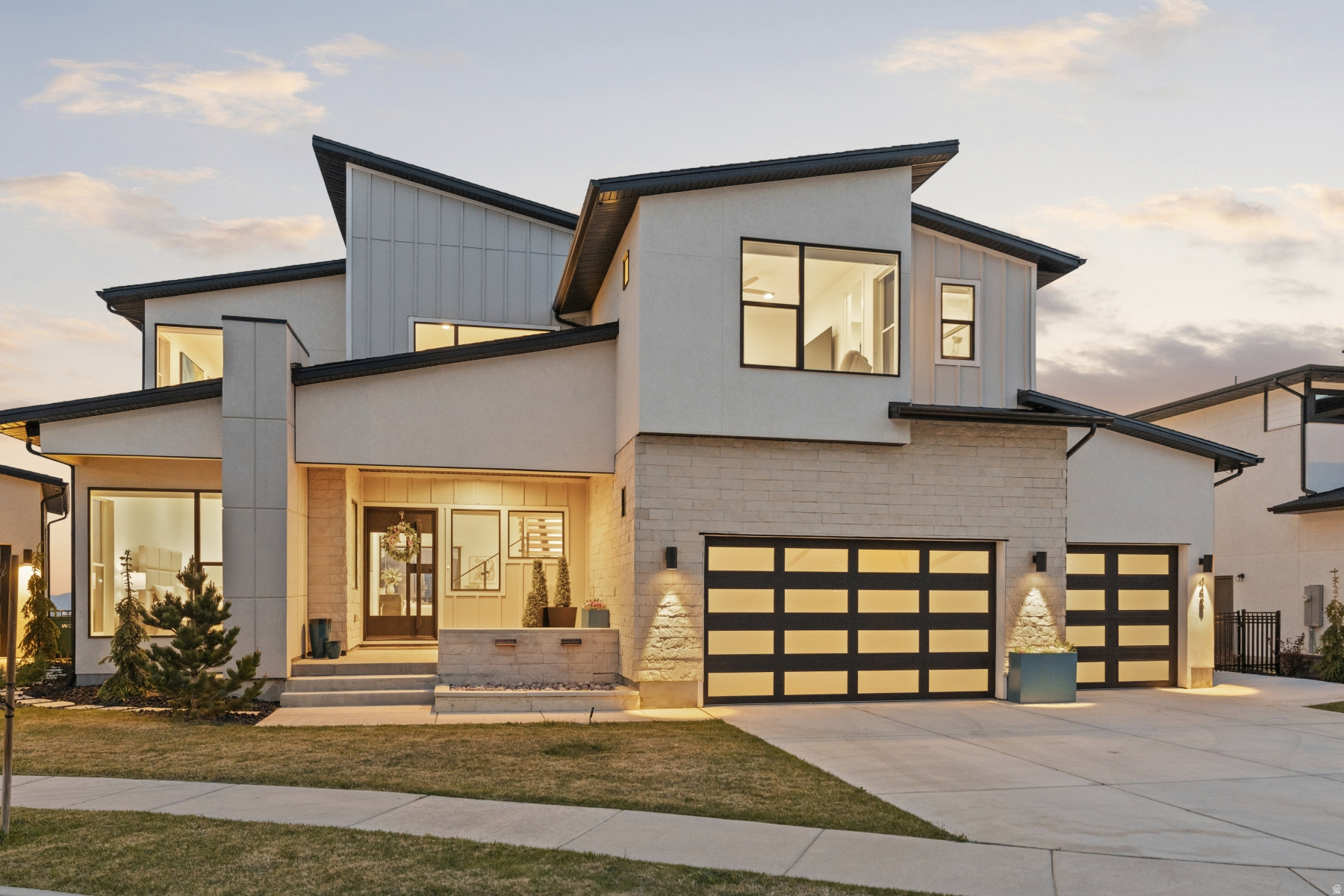 LAKEVIEW ESTATES - Residential